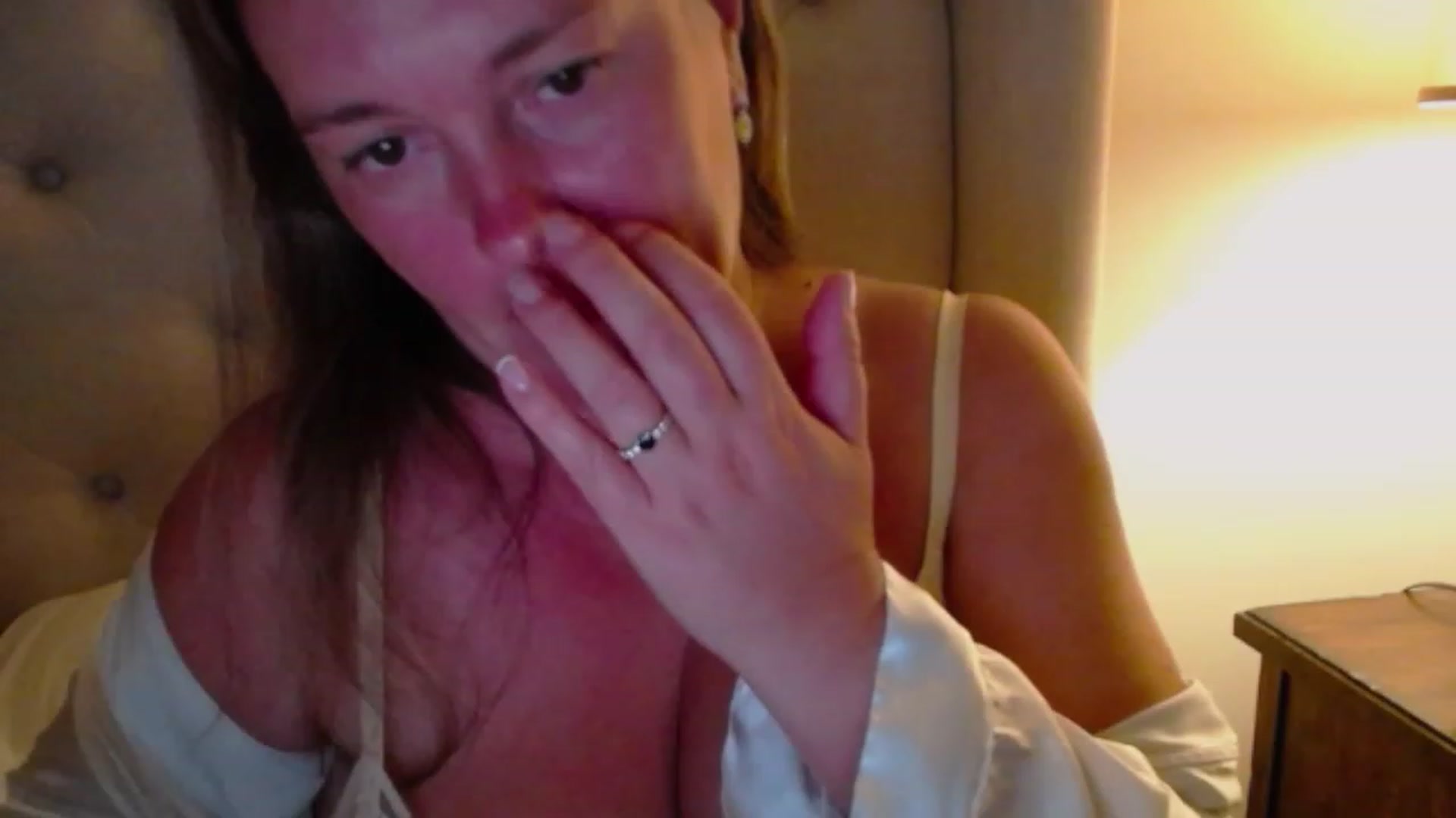 Gallery image thumbnail from J0llye's myfreecams stream on, 08/22/2023, 04:15 image 12 of 20