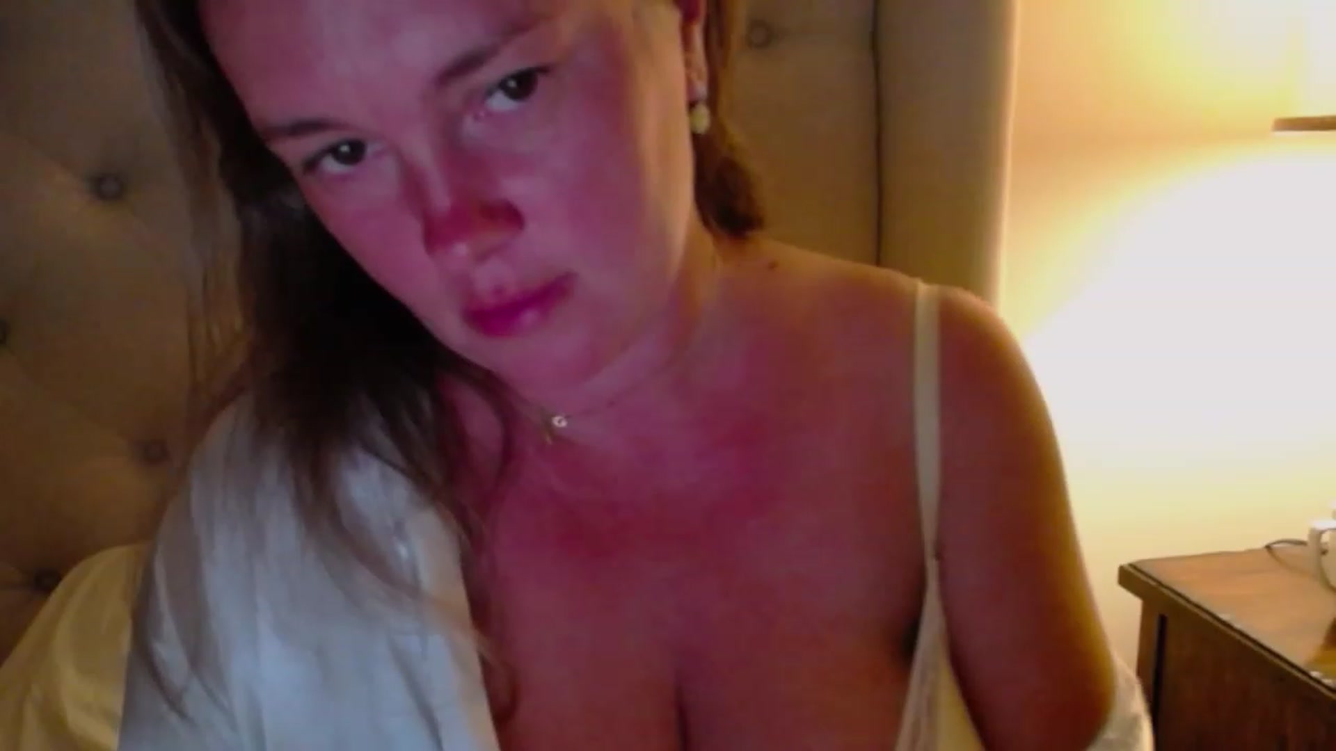 Gallery image thumbnail from J0llye's myfreecams stream on, 08/22/2023, 04:15 image 15 of 20