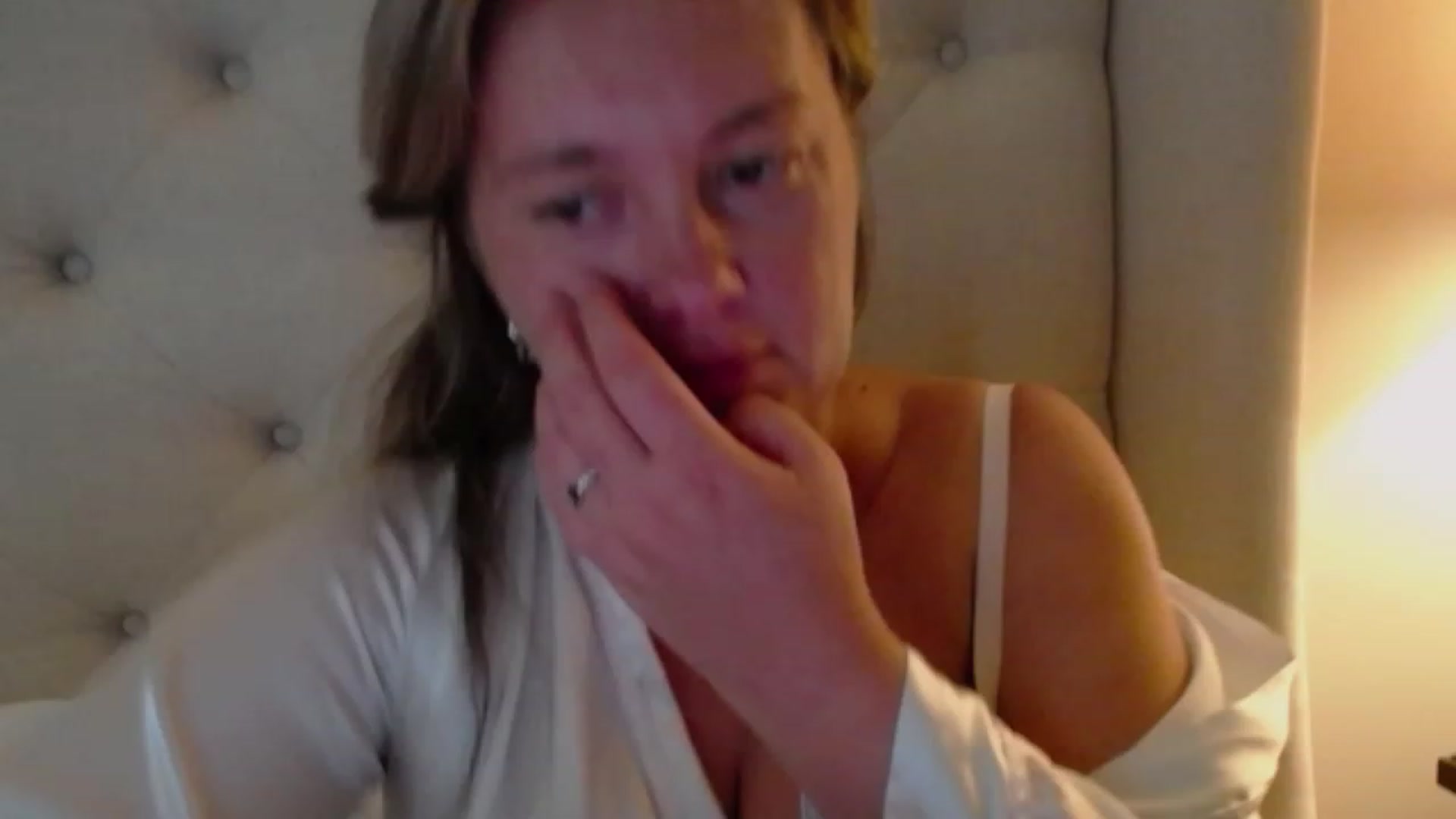 Gallery image thumbnail from J0llye's myfreecams stream on, 08/22/2023, 20:00 image 10 of 20