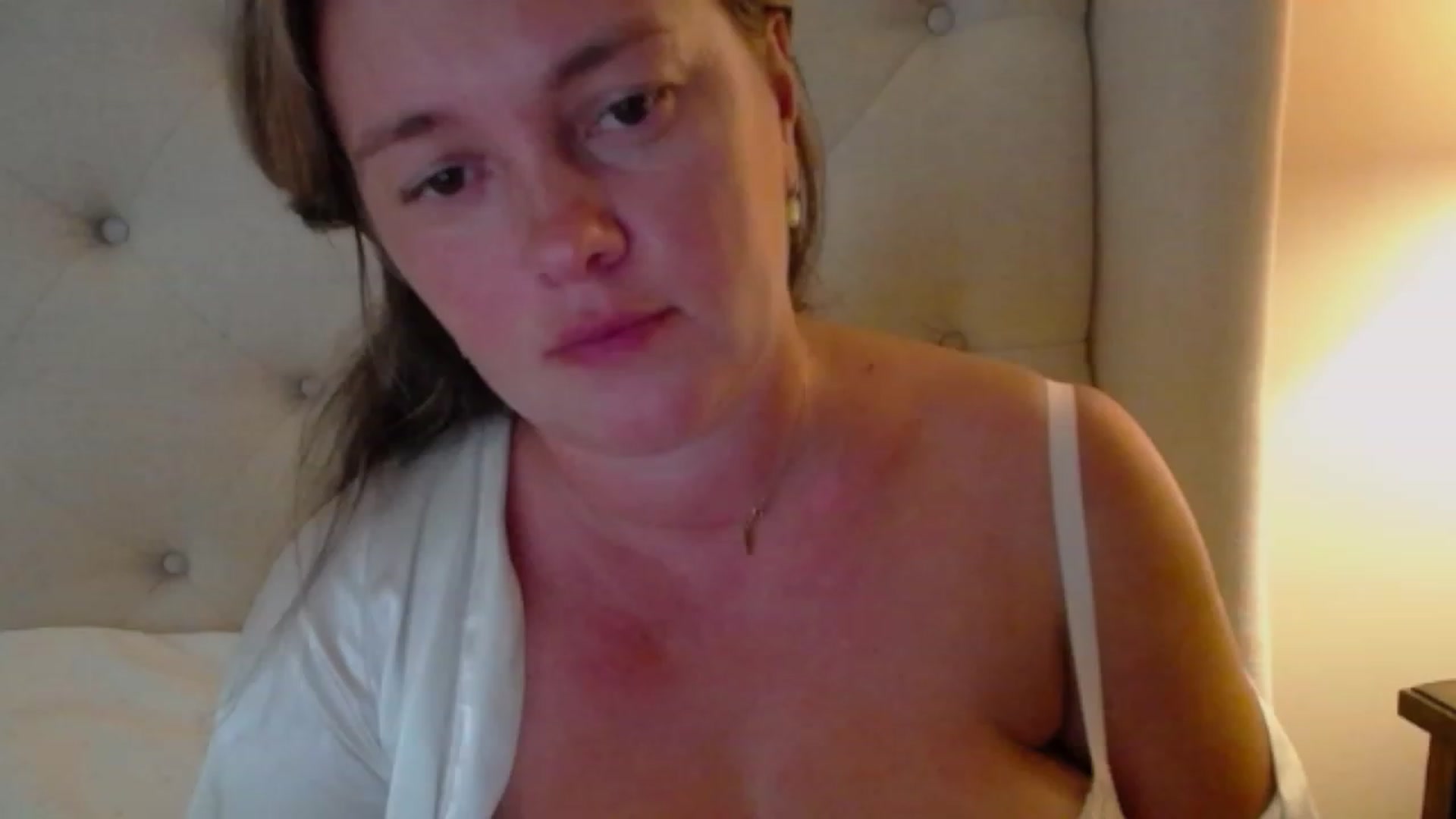Gallery image thumbnail from J0llye's myfreecams stream on, 08/22/2023, 20:00 image 5 of 20