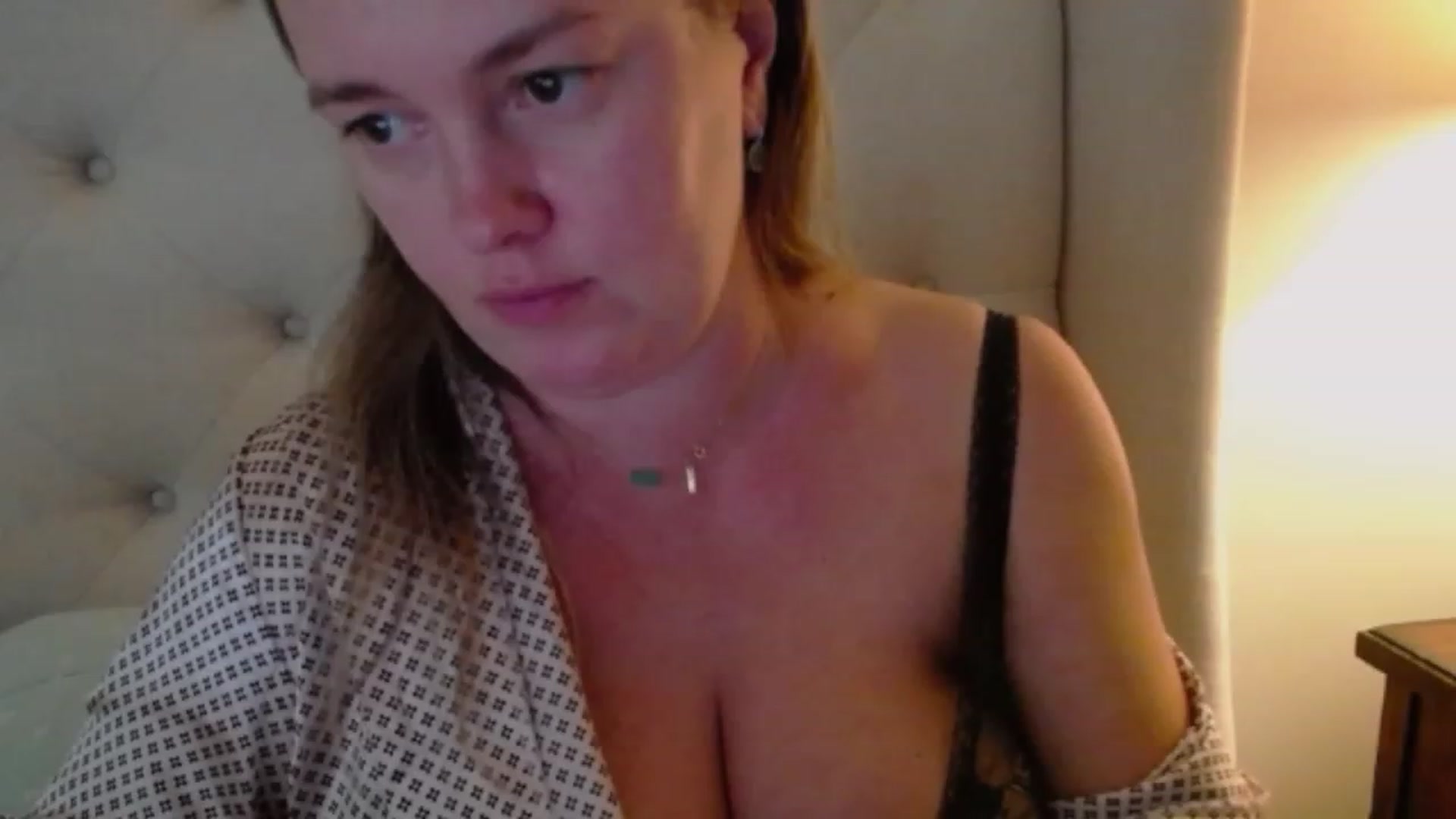 Gallery image thumbnail from J0llye's myfreecams stream on, 09/25/2023, 19:27 image 12 of 20