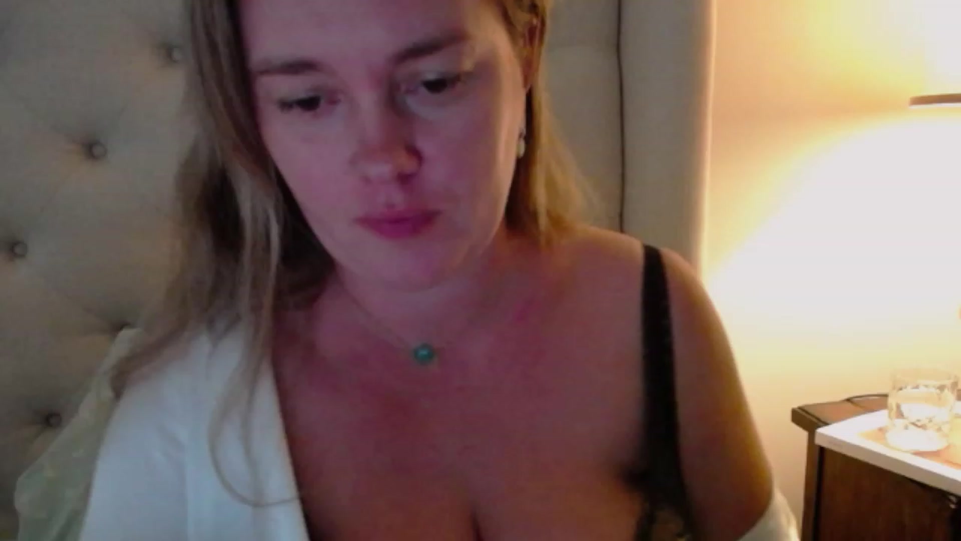 Gallery image thumbnail from J0llye's myfreecams stream on, 10/02/2023, 19:41 image 1 of 20