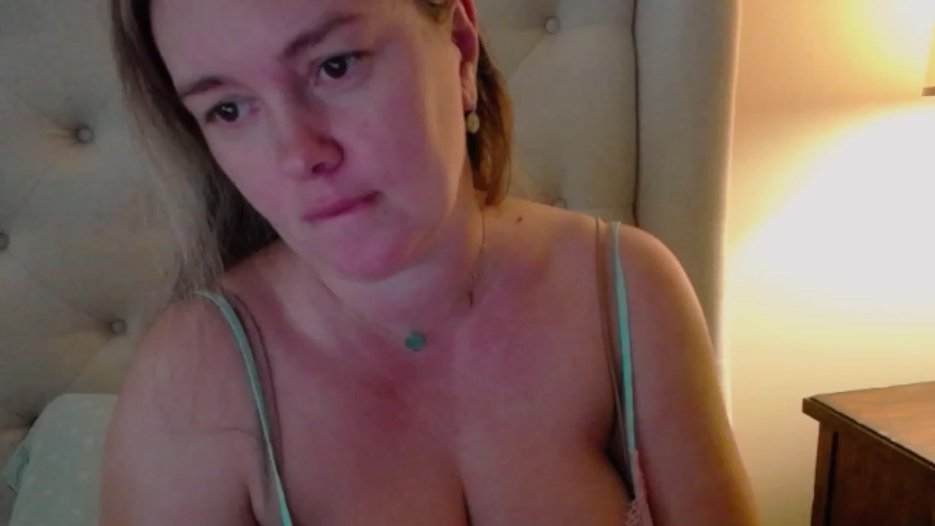 Gallery image thumbnail from J0llye's myfreecams stream on, 10/21/2023, 20:34 image 5 of 20
