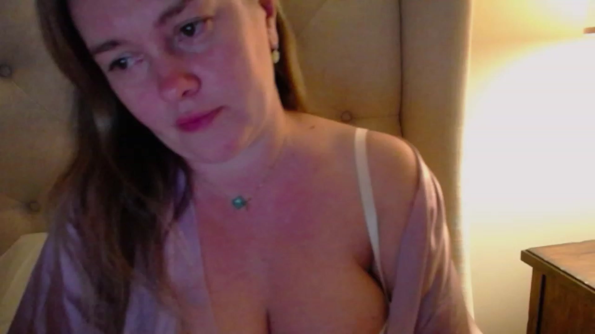 Gallery image thumbnail from J0llye's myfreecams stream on, 10/25/2023, 03:50 image 5 of 20