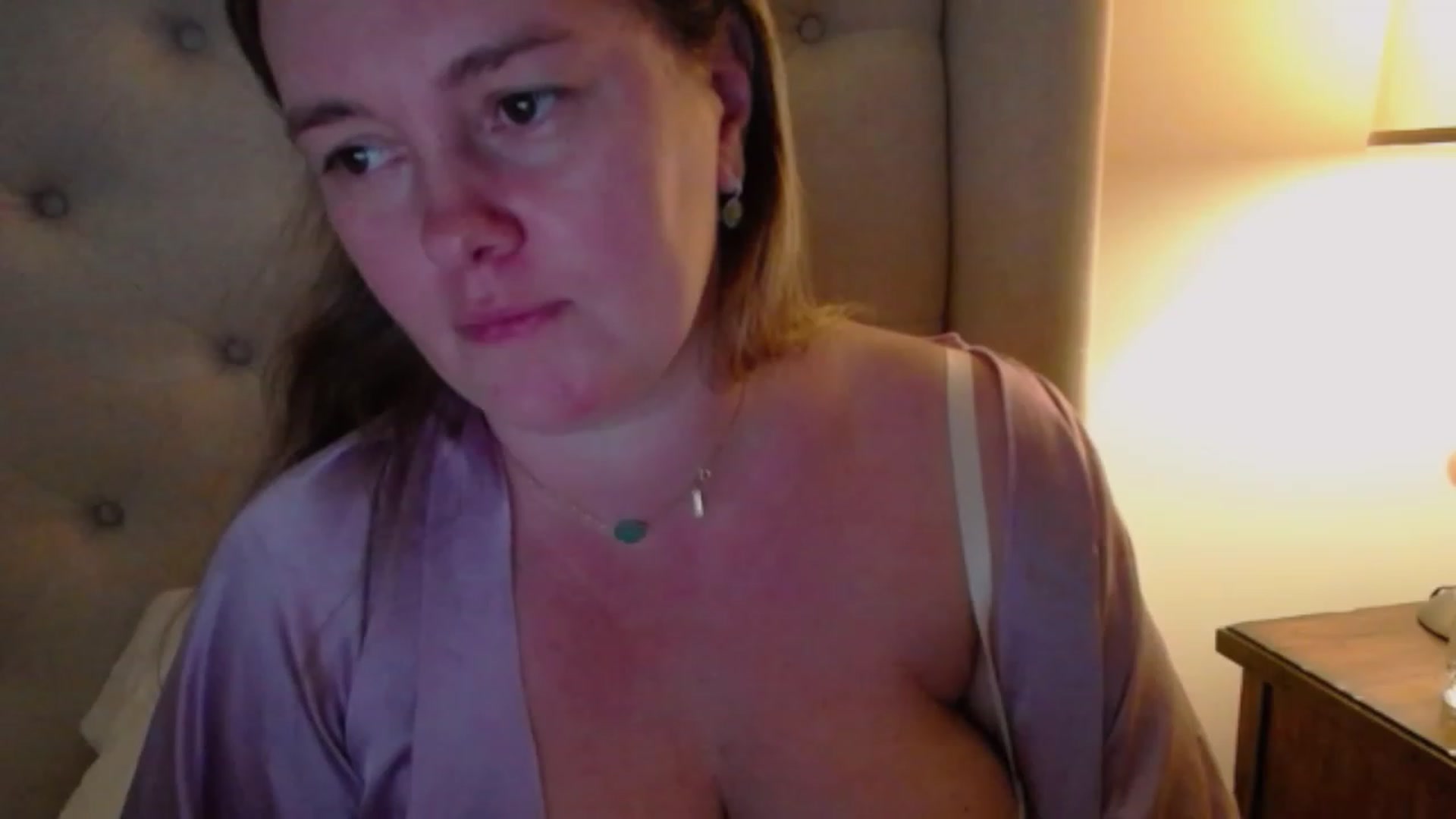 Gallery image thumbnail from J0llye's myfreecams stream on, 10/28/2023, 20:31 image 20 of 20