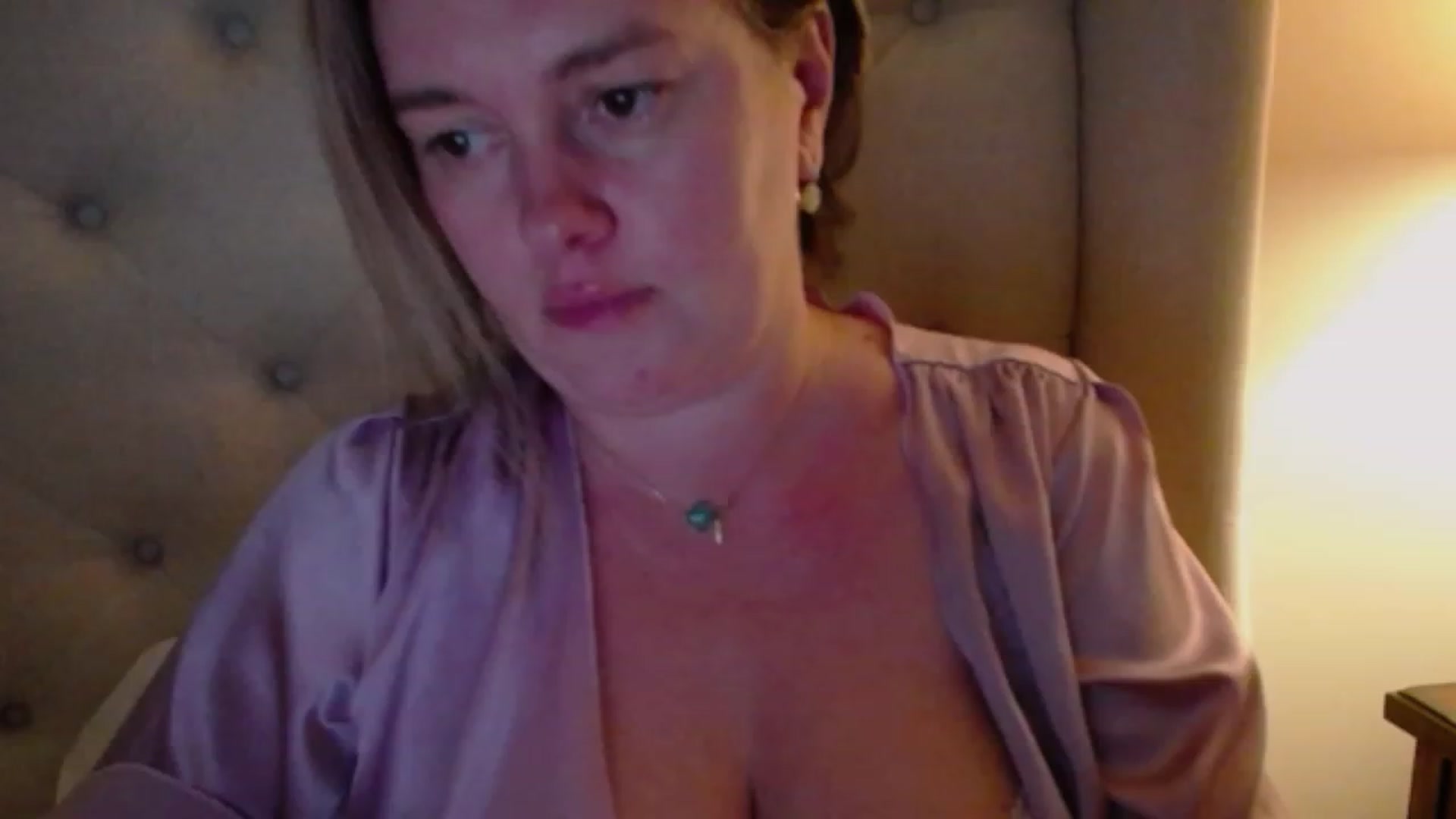 Gallery image thumbnail from J0llye's myfreecams stream on, 10/29/2023, 20:49 image 12 of 20