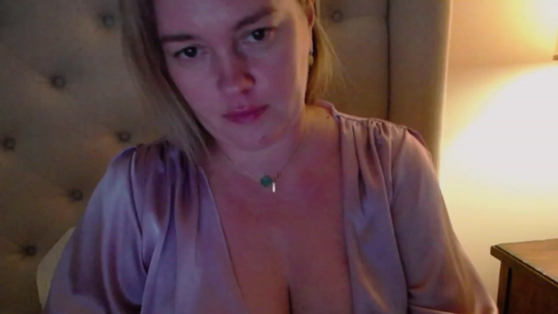 Gallery image thumbnail from J0llye's myfreecams stream on, 10/29/2023, 20:49 image 1 of 20