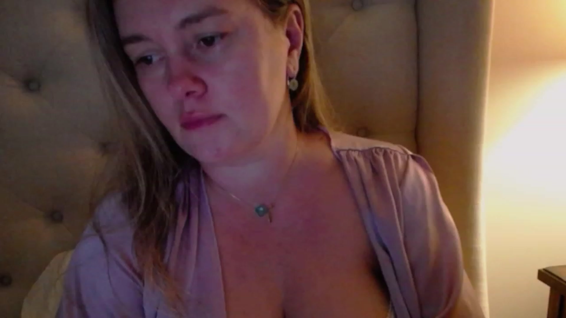 Gallery image thumbnail from J0llye's myfreecams stream on, 10/29/2023, 20:49 image 11 of 20
