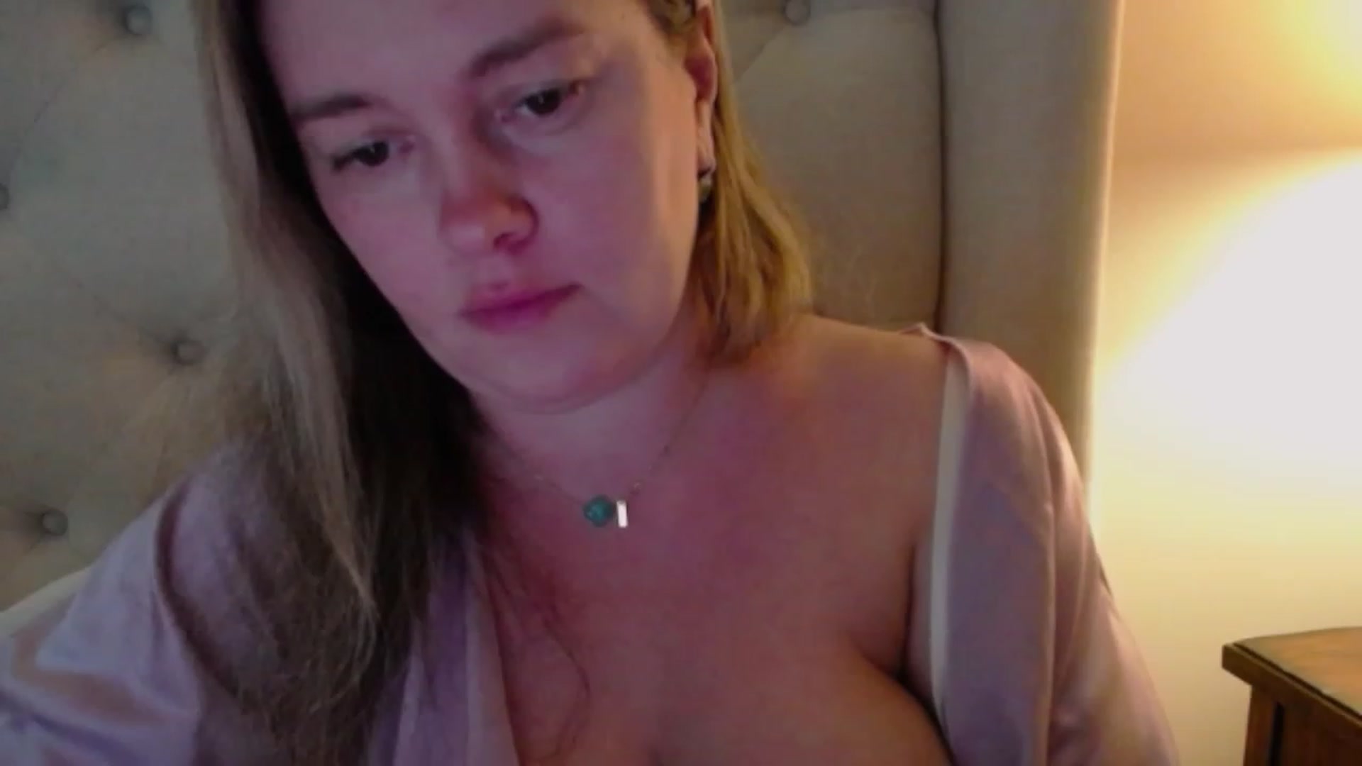 Gallery image thumbnail from J0llye's myfreecams stream on, 10/30/2023, 20:06 image 13 of 20