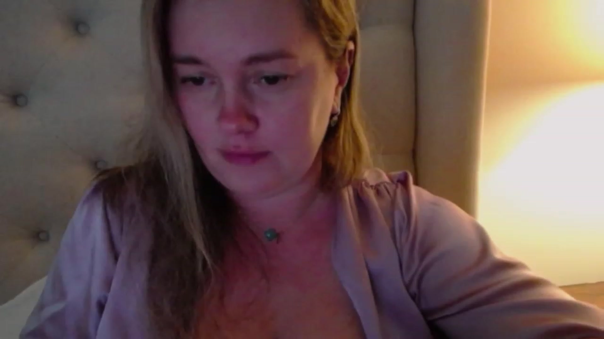 Gallery image thumbnail from J0llye's myfreecams stream on, 10/30/2023, 20:06 image 18 of 20