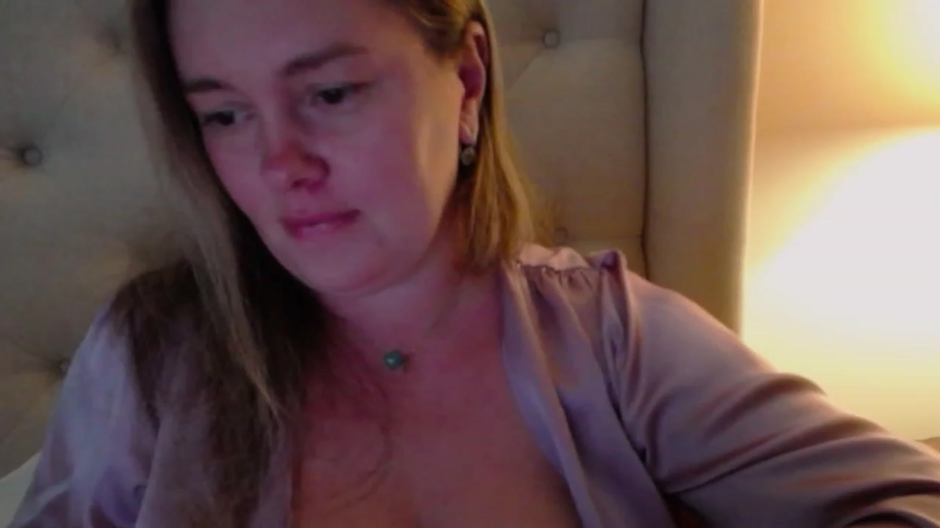 Gallery image thumbnail from J0llye's myfreecams stream on, 10/30/2023, 20:06 image 16 of 20
