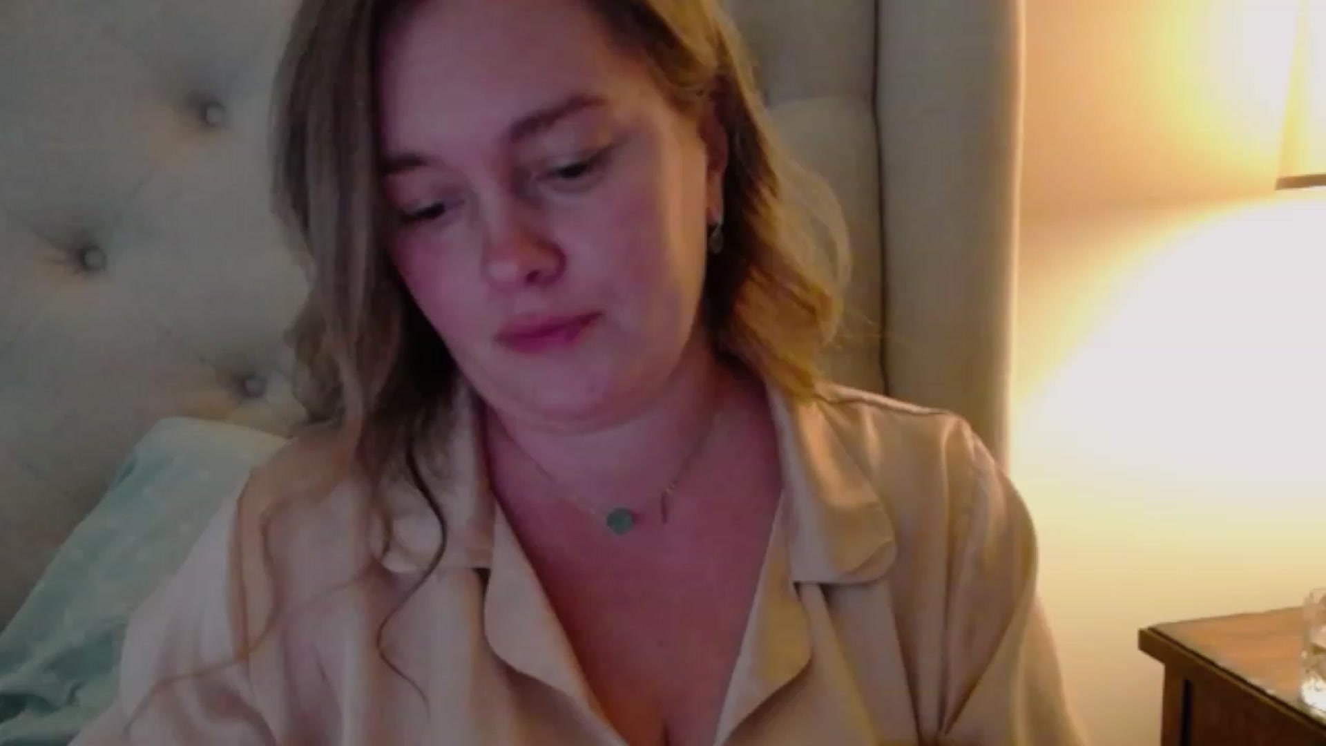 Gallery image thumbnail from J0llye's myfreecams stream on, 10/31/2023, 19:10 image 3 of 20