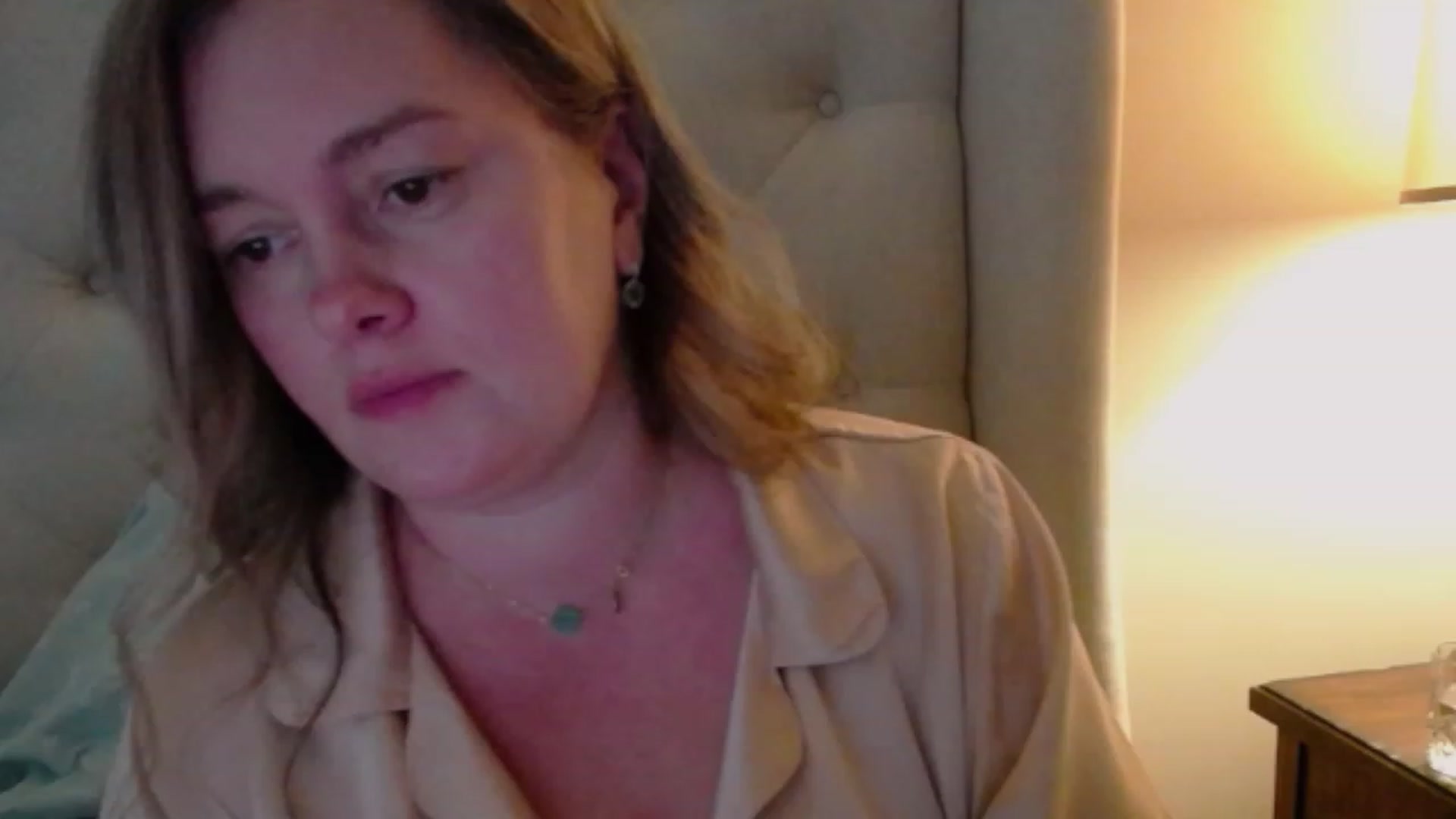 Gallery image thumbnail from J0llye's myfreecams stream on, 10/31/2023, 19:10 image 12 of 20