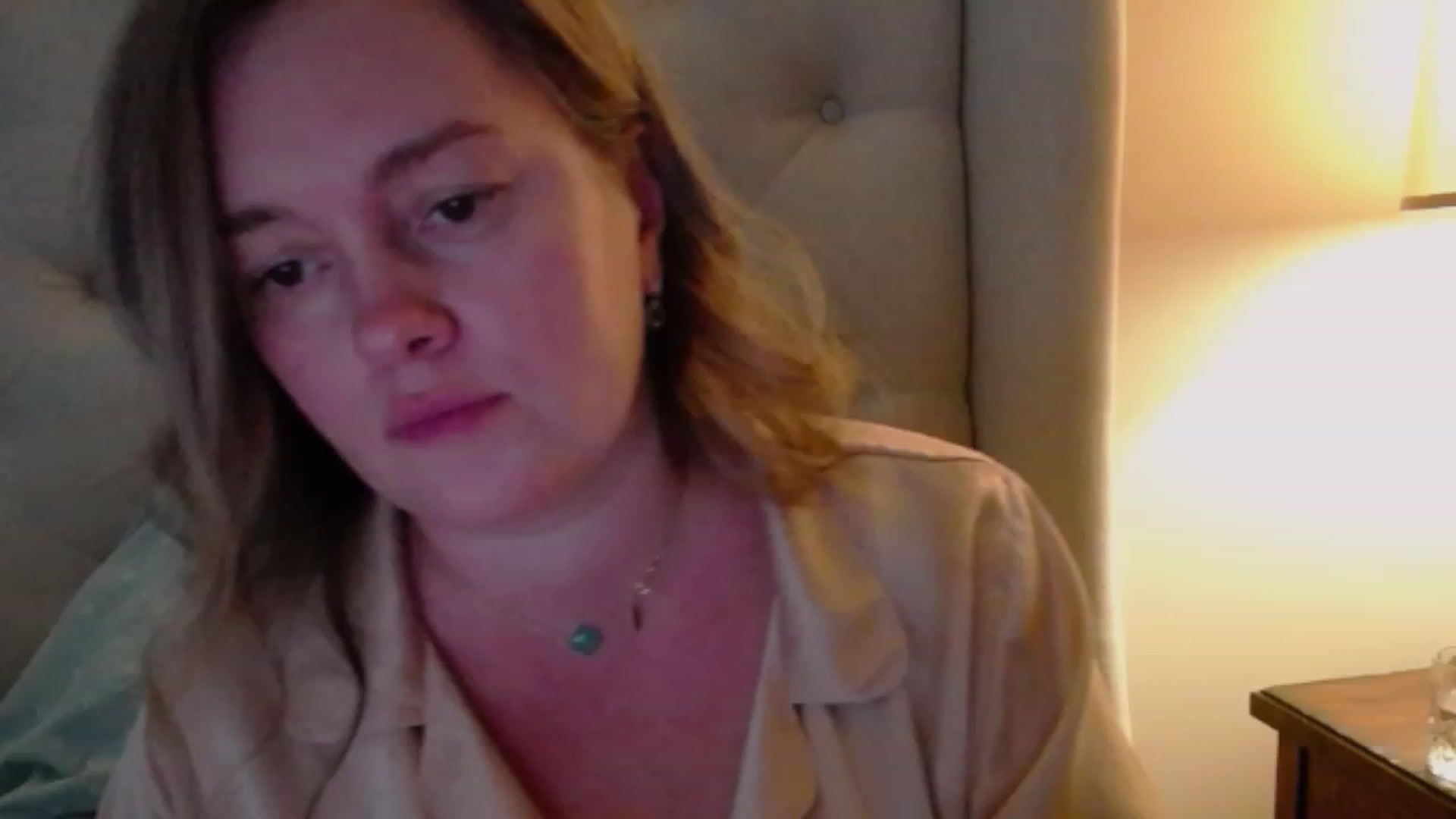 Gallery image thumbnail from J0llye's myfreecams stream on, 10/31/2023, 19:10 image 17 of 20