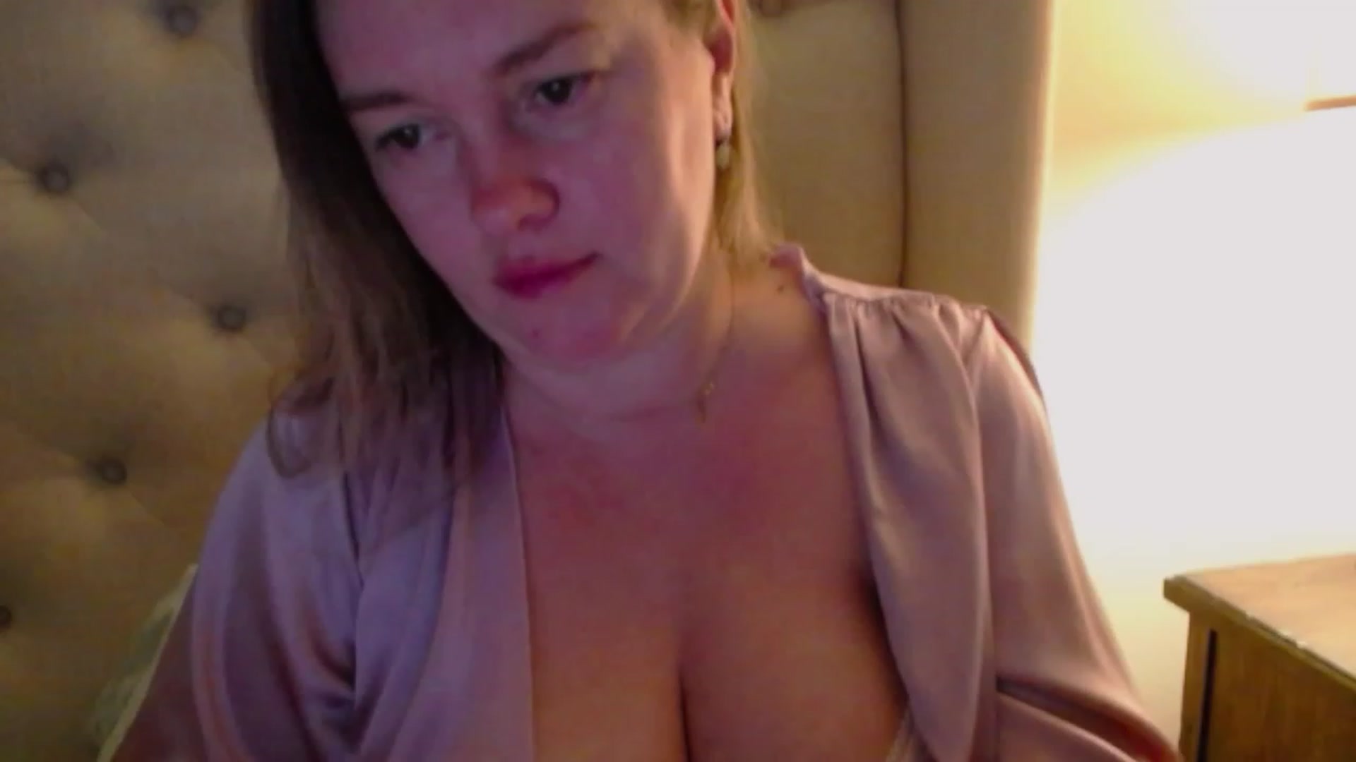 Gallery image thumbnail from J0llye's myfreecams stream on, 11/02/2023, 05:10 image 1 of 20