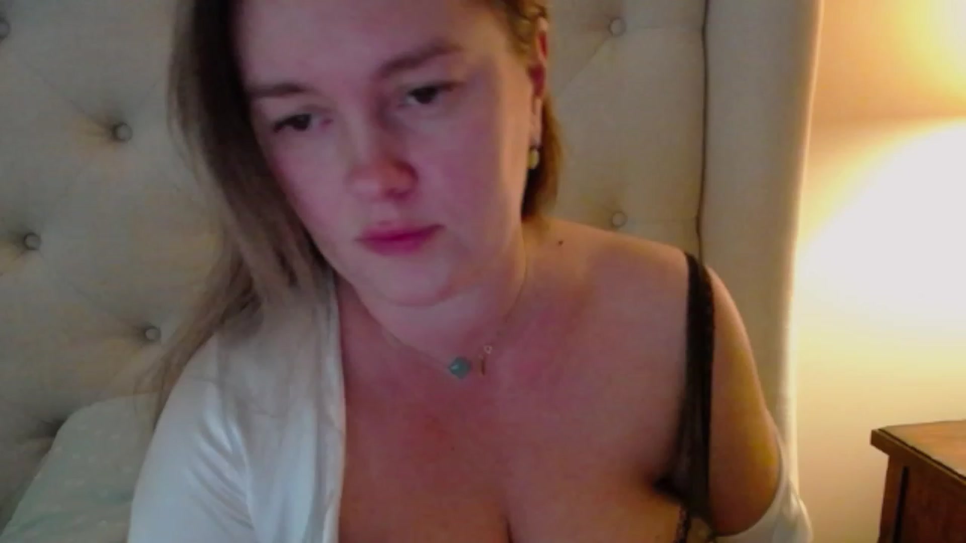 Gallery image thumbnail from J0llye's myfreecams stream on, 11/02/2023, 20:01 image 2 of 20