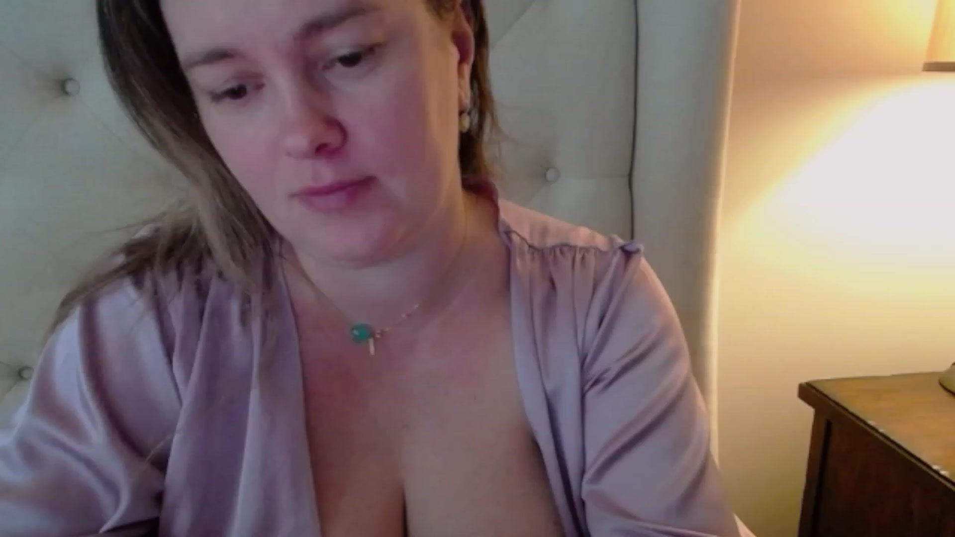 Gallery image thumbnail from J0llye's myfreecams stream on, 11/06/2023, 17:54 image 13 of 20