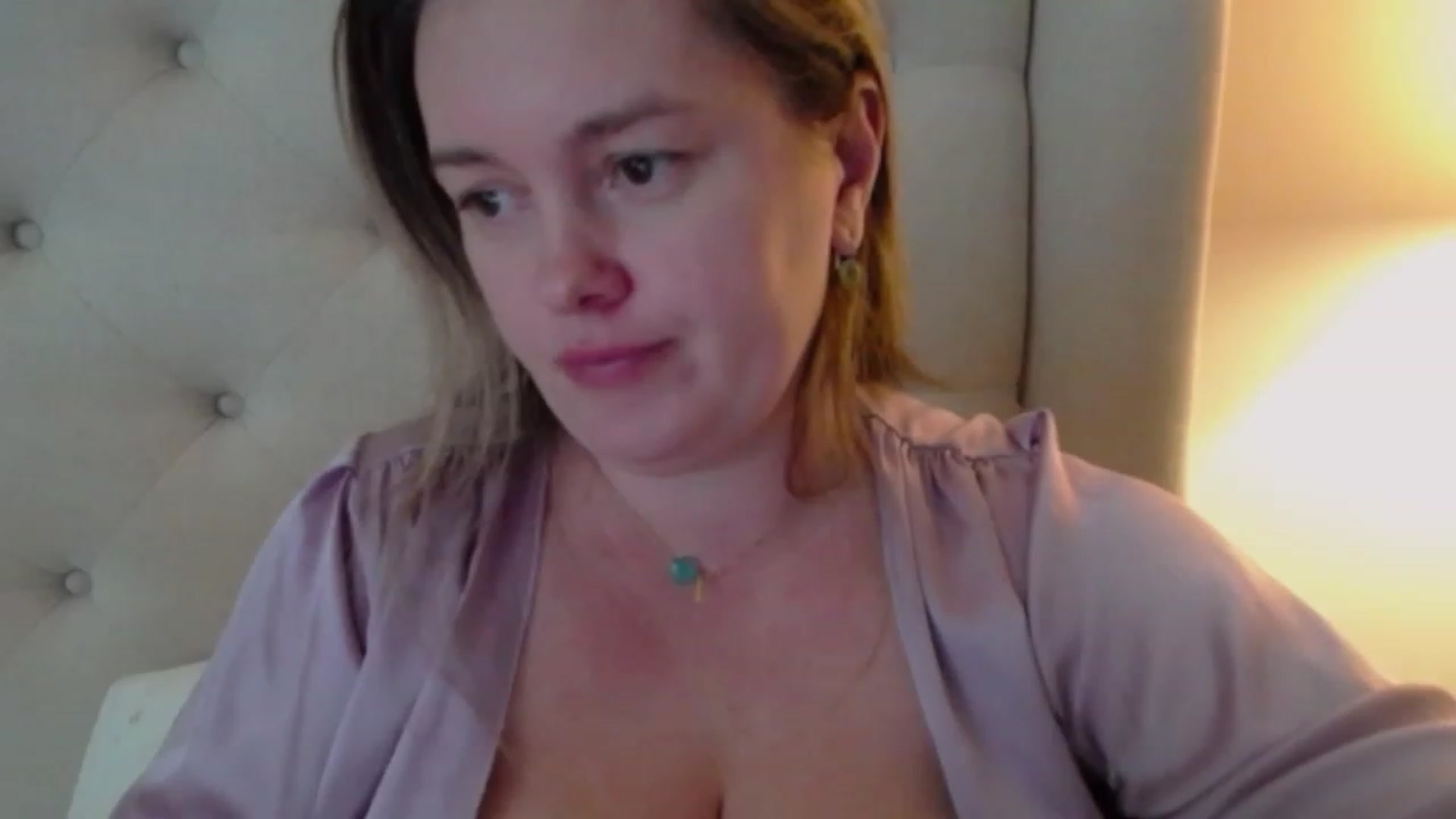 Gallery image thumbnail from J0llye's myfreecams stream on, 11/06/2023, 20:26 image 12 of 20