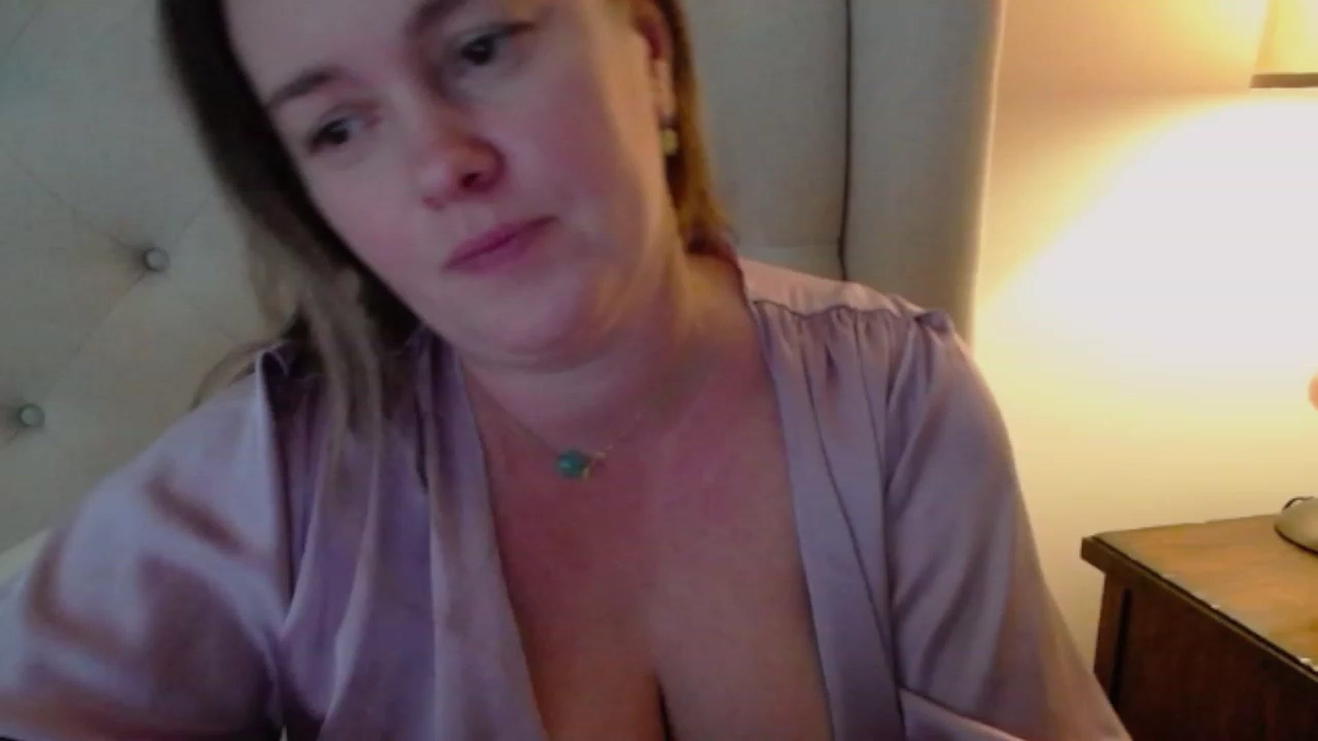 Gallery image thumbnail from J0llye's myfreecams stream on, 11/06/2023, 20:59 image 13 of 20