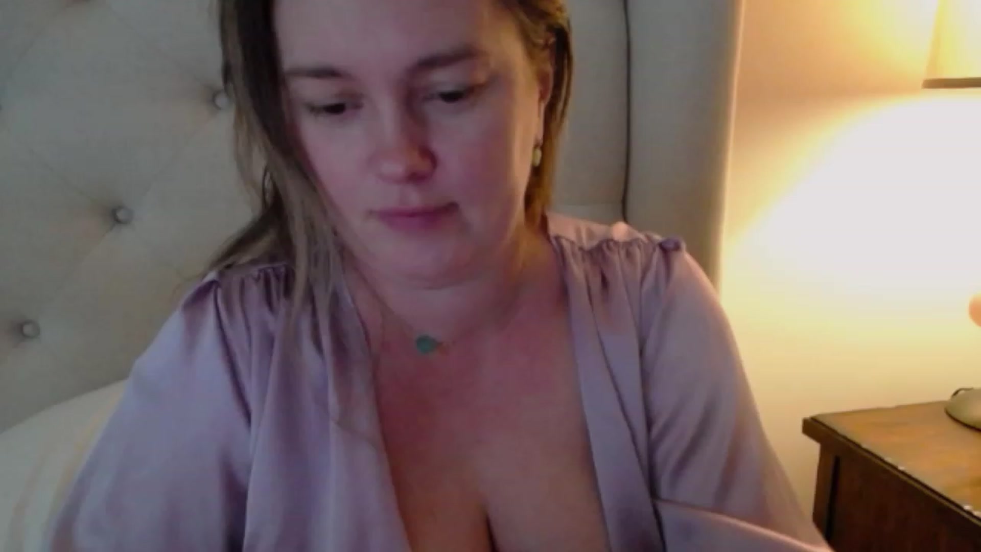 Gallery image thumbnail from J0llye's myfreecams stream on, 11/06/2023, 20:59 image 14 of 20