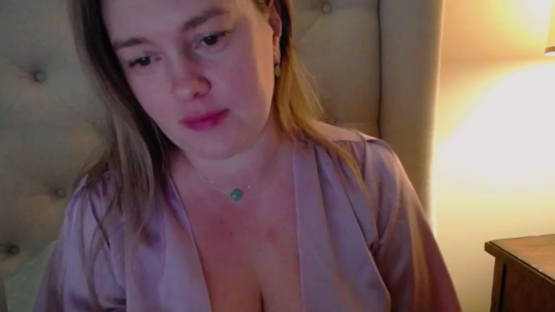Gallery image thumbnail from J0llye's myfreecams stream on, 11/12/2023, 20:34 image 12 of 20