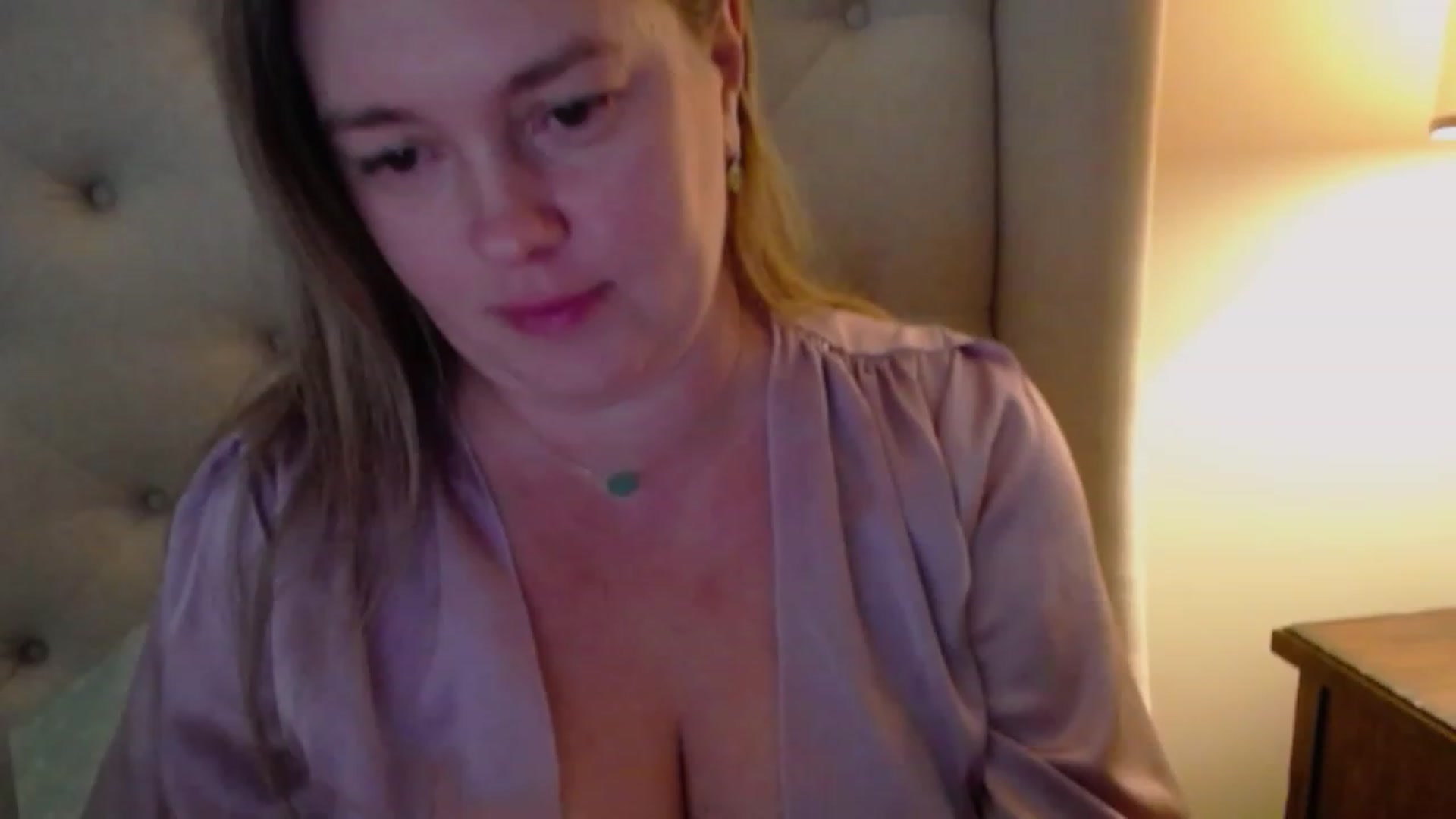 Gallery image thumbnail from J0llye's myfreecams stream on, 11/12/2023, 20:34 image 18 of 20