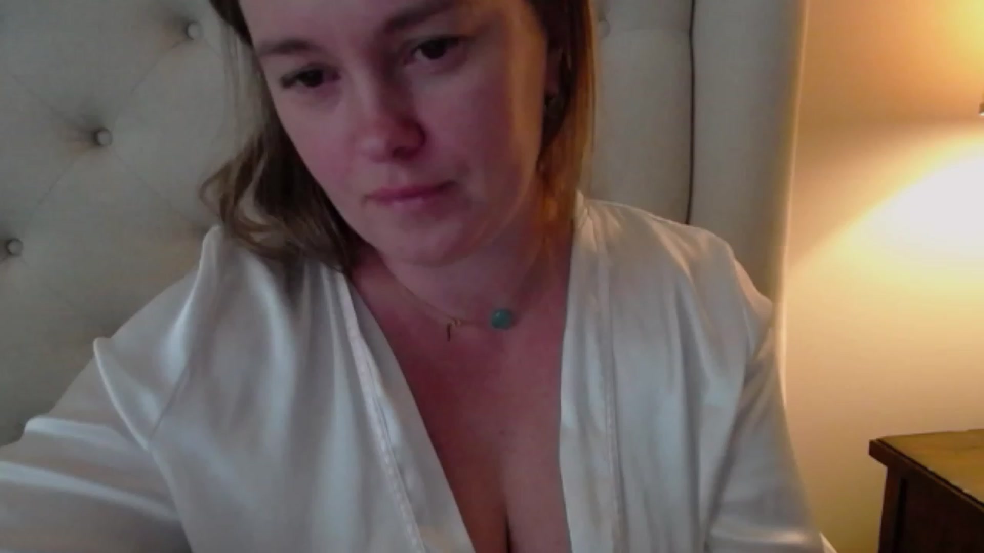 Gallery image thumbnail from J0llye's myfreecams stream on, 11/13/2023, 20:10 image 17 of 20
