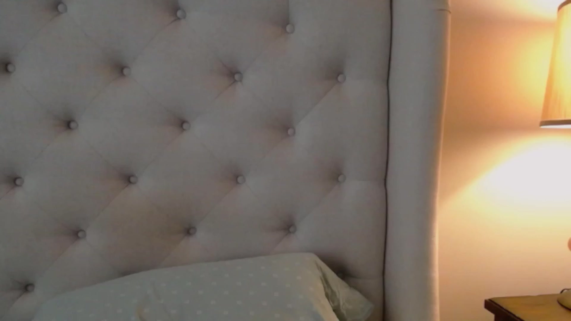 Gallery image thumbnail from J0llye's myfreecams stream on, 11/13/2023, 20:10 image 11 of 20