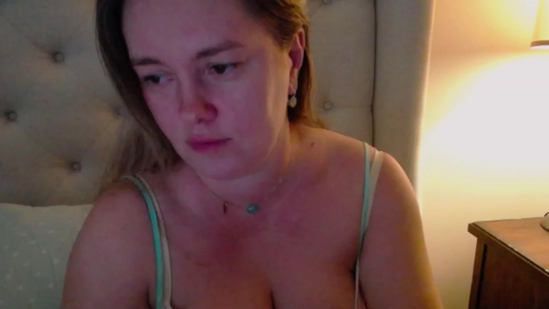Gallery image thumbnail from J0llye's myfreecams stream on, 11/14/2023, 17:42 image 10 of 20