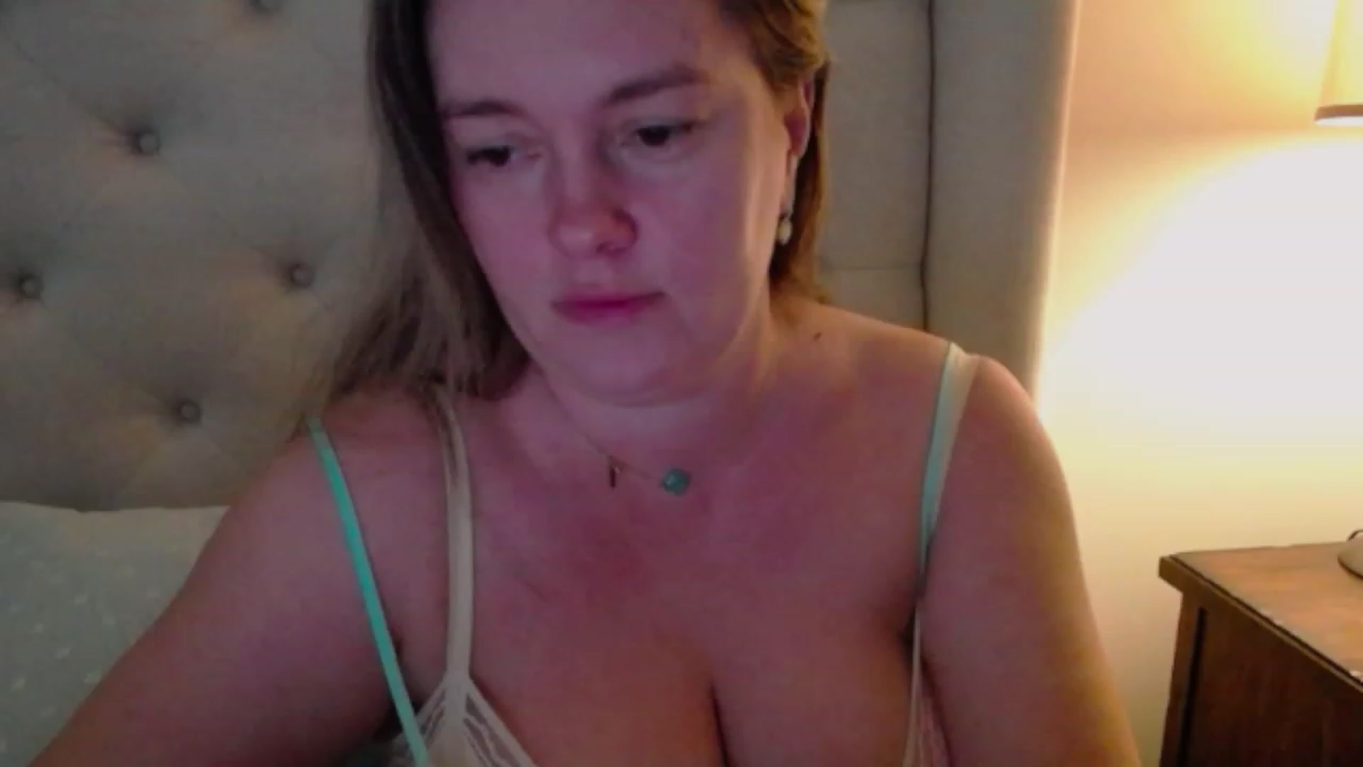 Gallery image thumbnail from J0llye's myfreecams stream on, 11/14/2023, 17:42 image 17 of 20