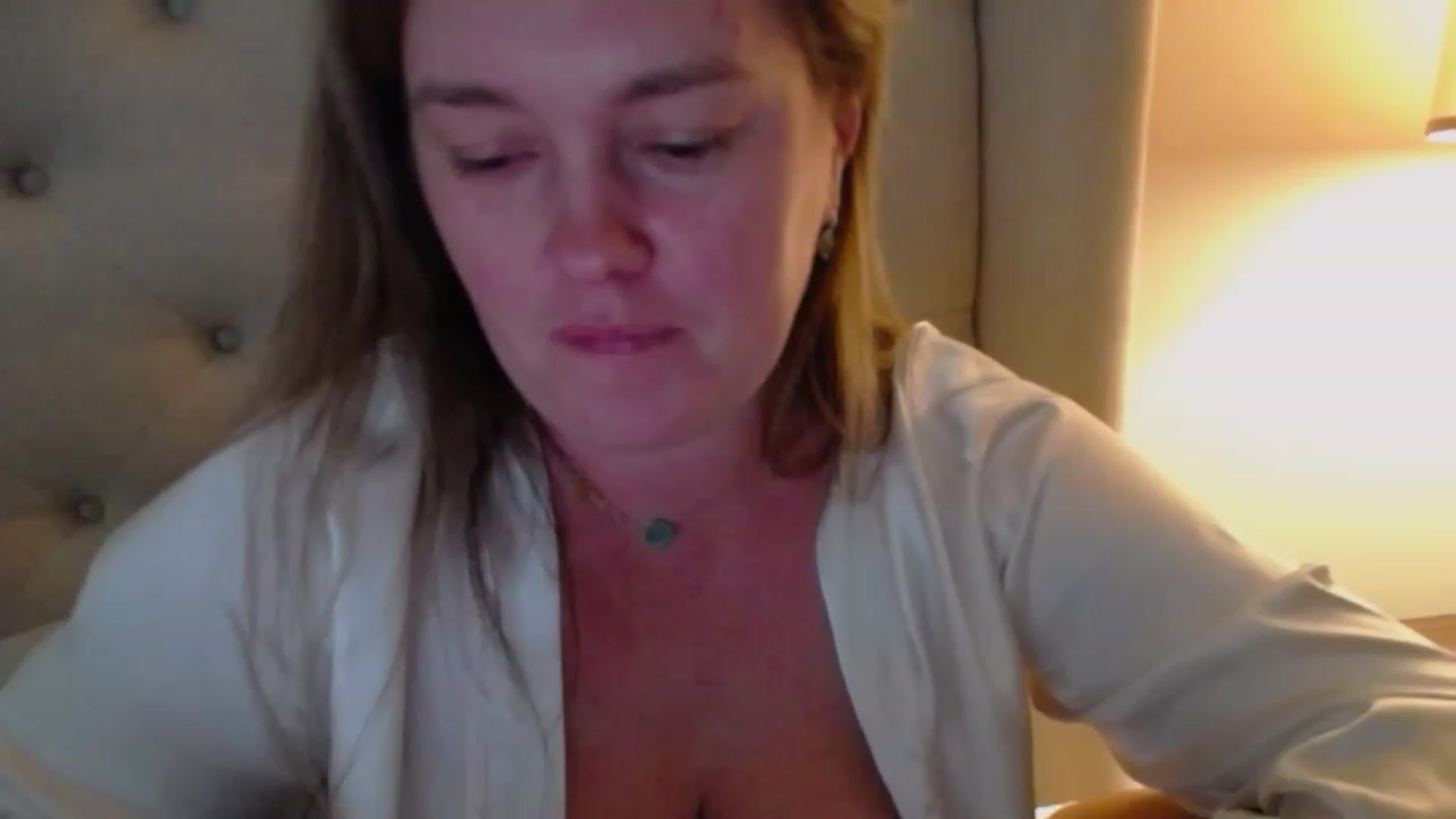 Gallery image thumbnail from J0llye's myfreecams stream on, 11/16/2023, 20:50 image 14 of 20