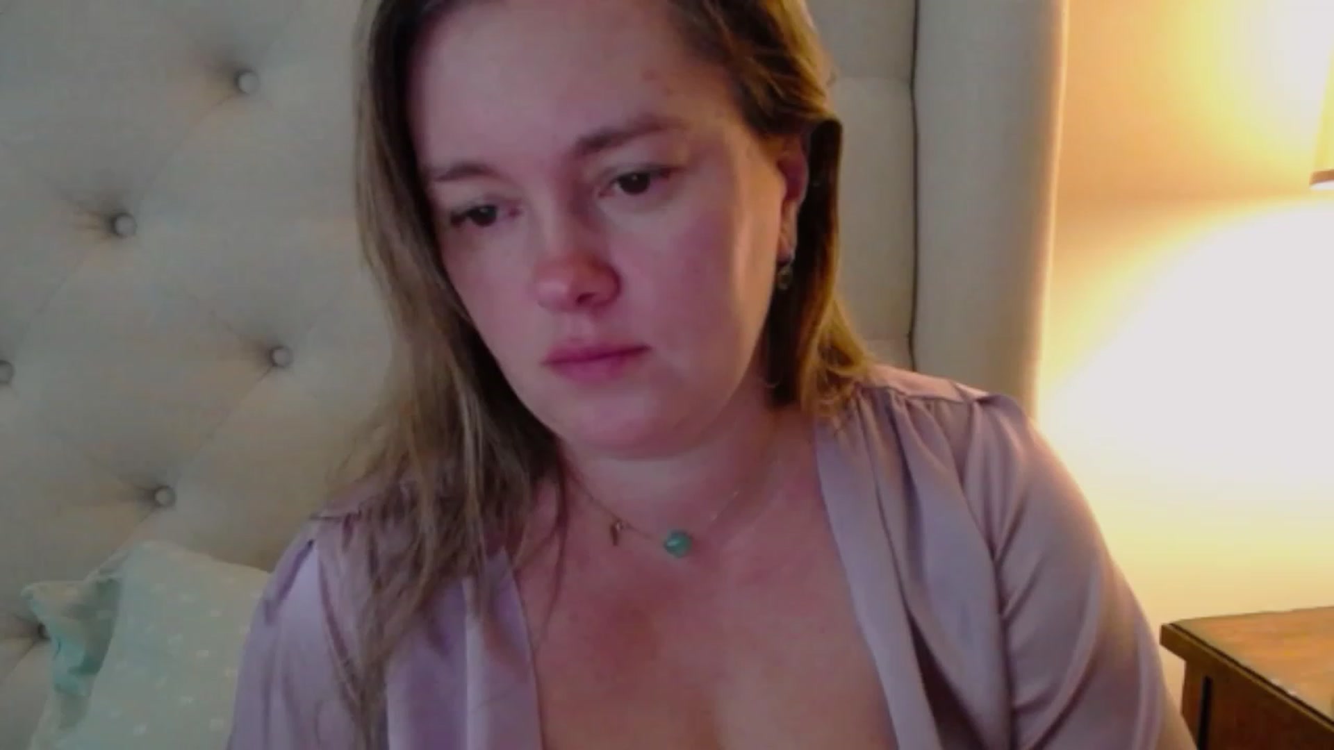 Gallery image thumbnail from J0llye's myfreecams stream on, 11/17/2023, 17:05 image 7 of 20