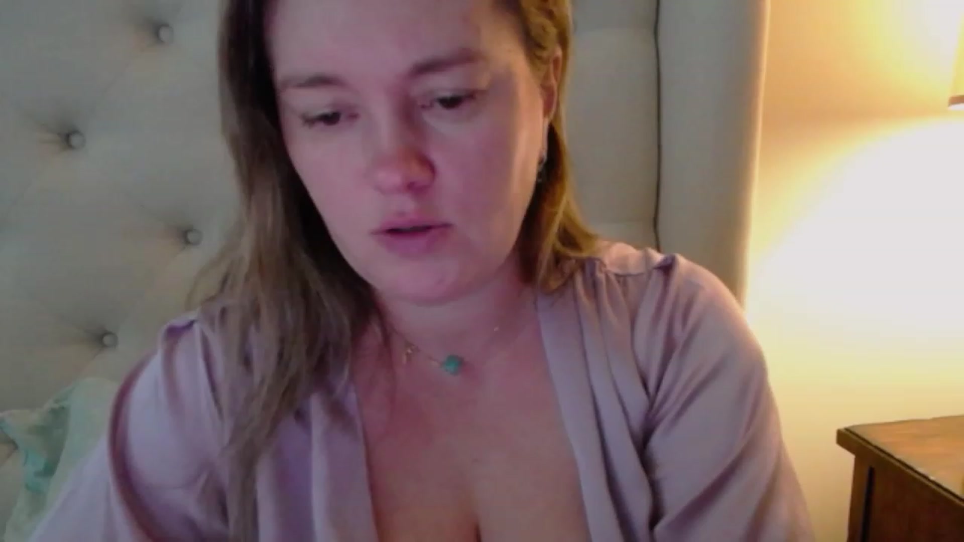 Gallery image thumbnail from J0llye's myfreecams stream on, 11/17/2023, 17:05 image 10 of 20