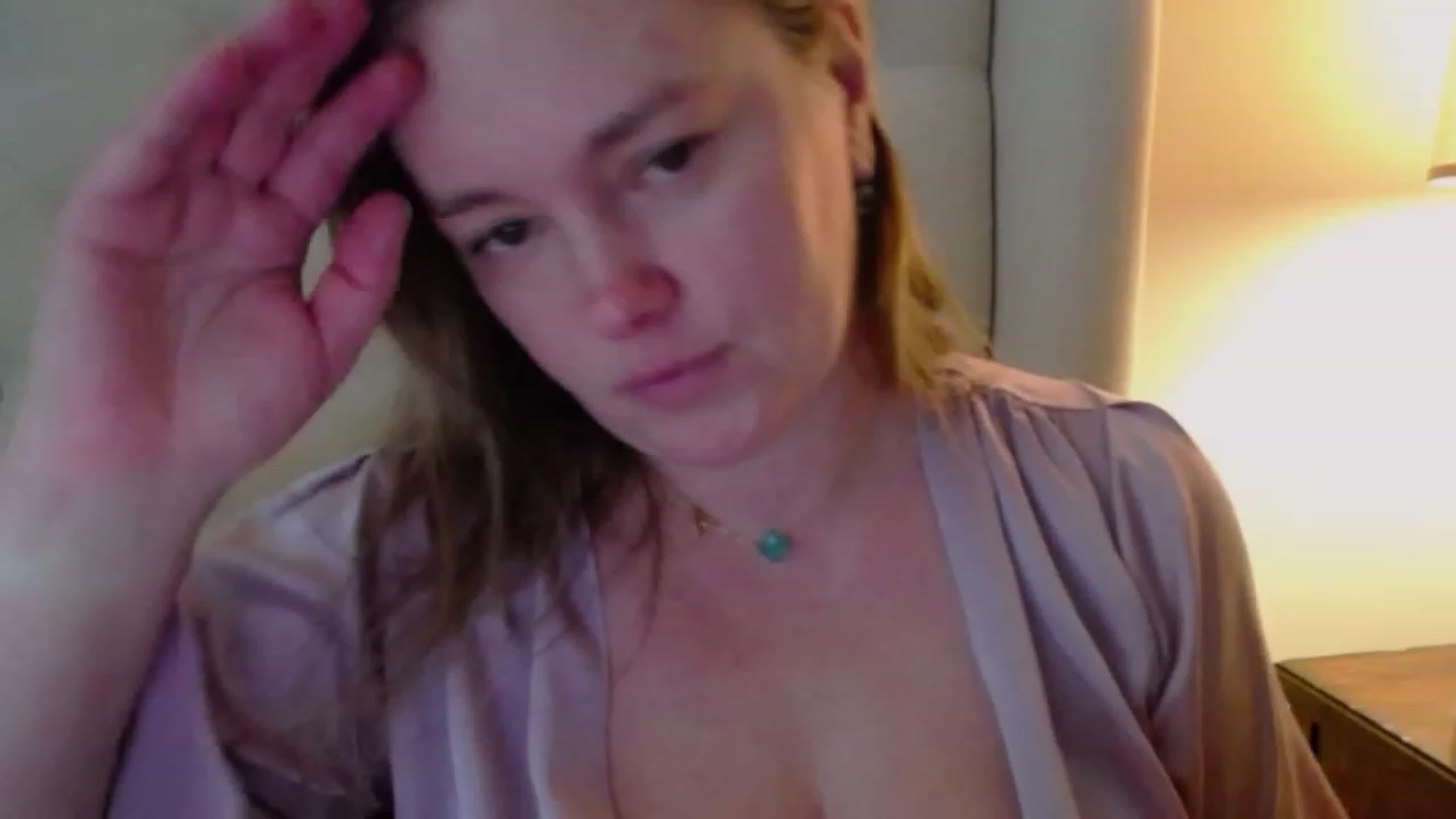 Gallery image thumbnail from J0llye's myfreecams stream on, 11/17/2023, 17:05 image 9 of 20