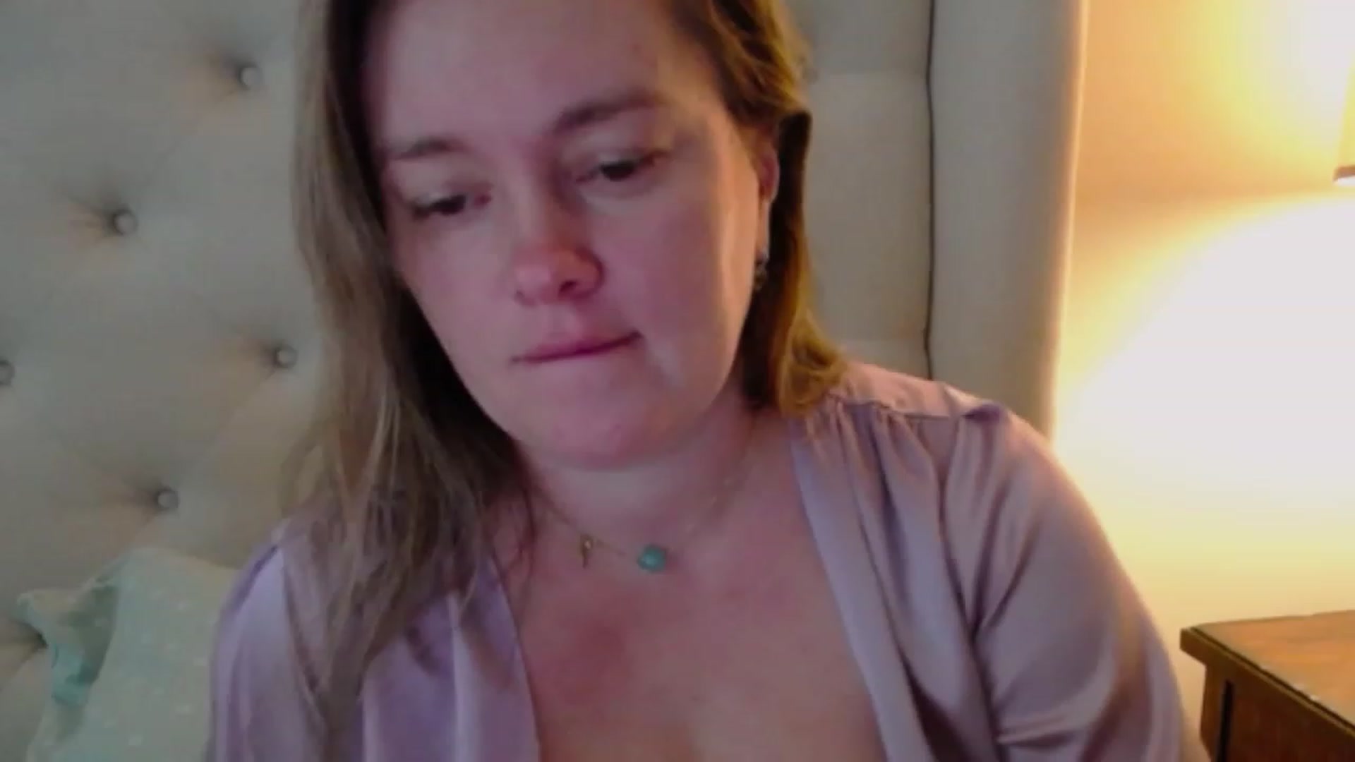 Gallery image thumbnail from J0llye's myfreecams stream on, 11/17/2023, 17:05 image 5 of 20