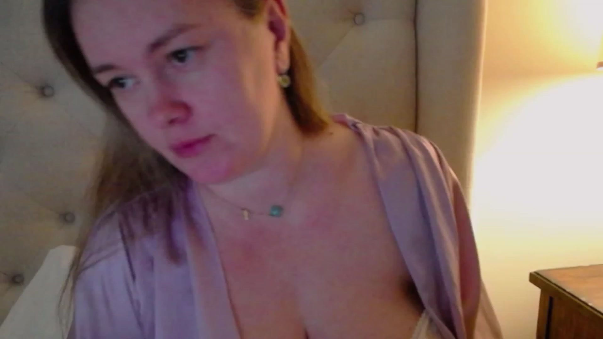 Gallery image thumbnail from J0llye's myfreecams stream on, 11/25/2023, 21:03 image 3 of 20