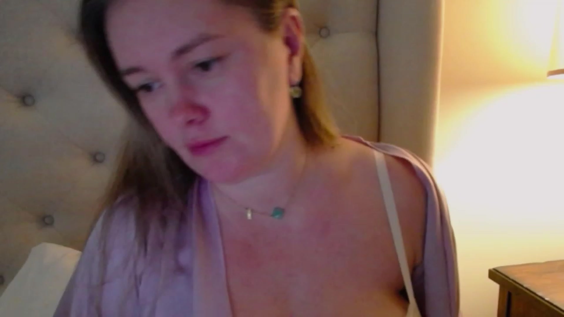 Gallery image thumbnail from J0llye's myfreecams stream on, 11/25/2023, 21:03 image 18 of 20