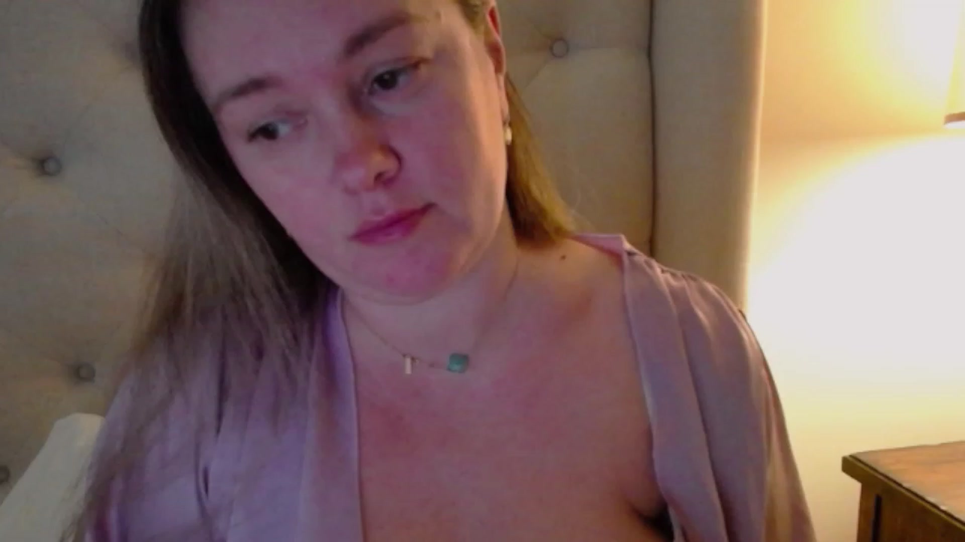 Gallery image thumbnail from J0llye's myfreecams stream on, 11/25/2023, 21:03 image 11 of 20