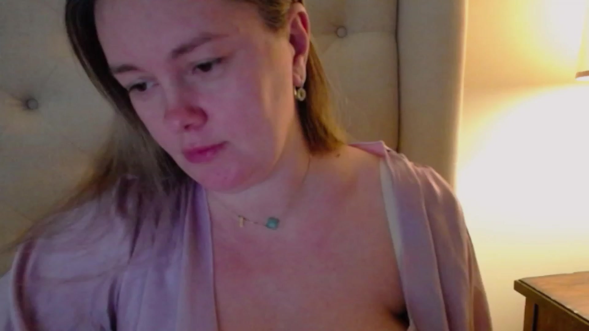 Gallery image thumbnail from J0llye's myfreecams stream on, 11/25/2023, 21:03 image 10 of 20