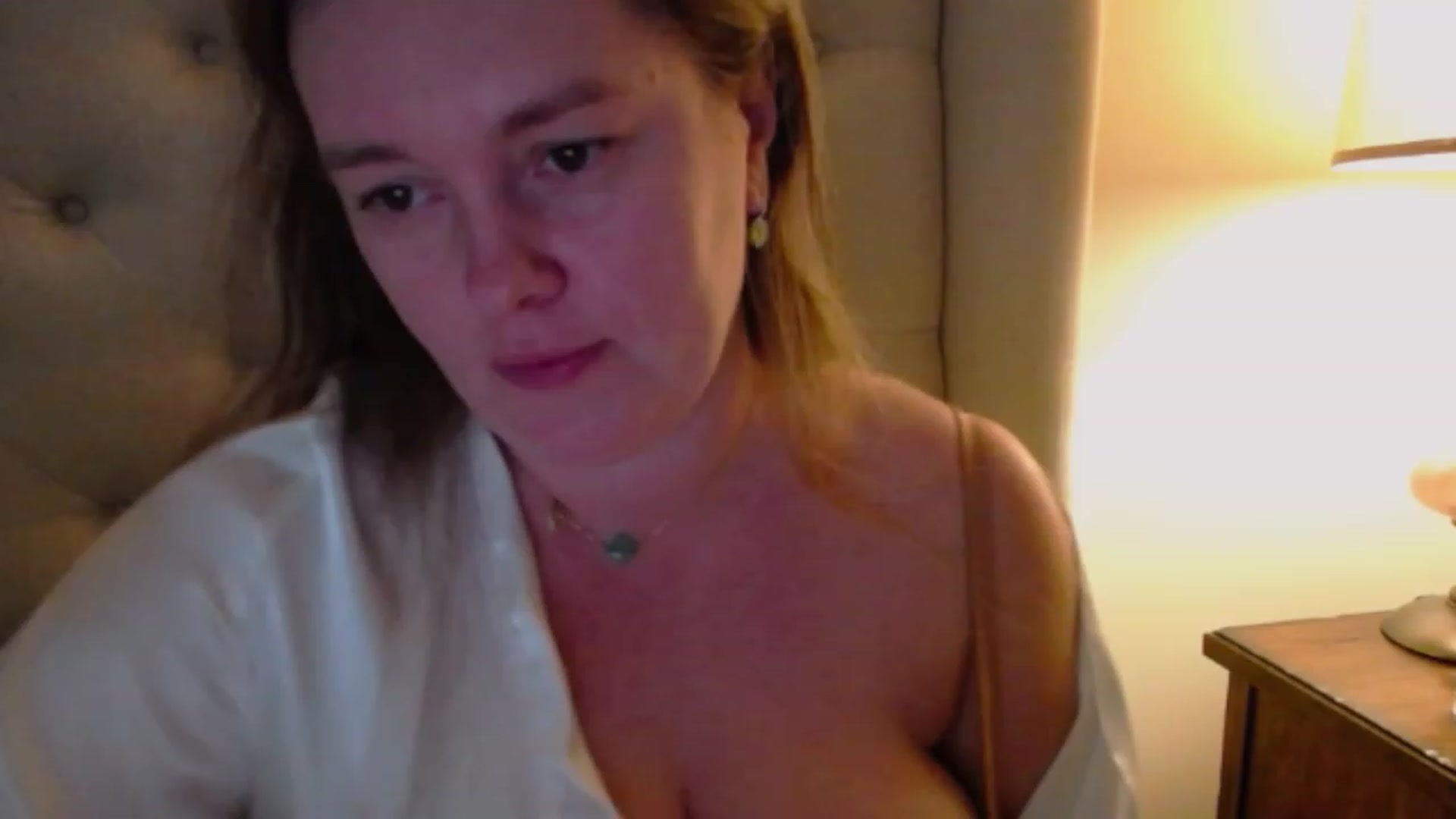 Gallery image thumbnail from J0llye's myfreecams stream on, 11/30/2023, 20:27 image 20 of 20