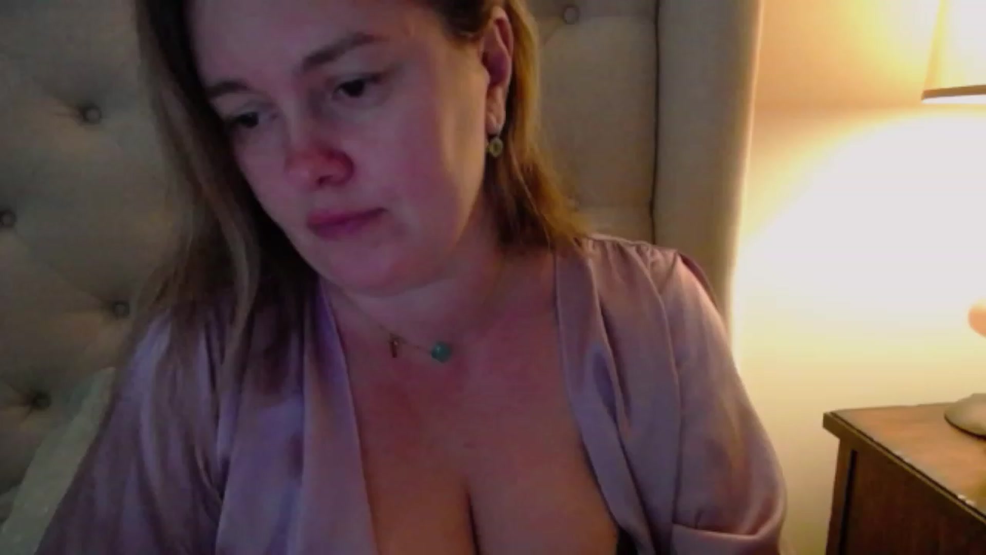 Gallery image thumbnail from J0llye's myfreecams stream on, 12/01/2023, 19:44 image 17 of 20