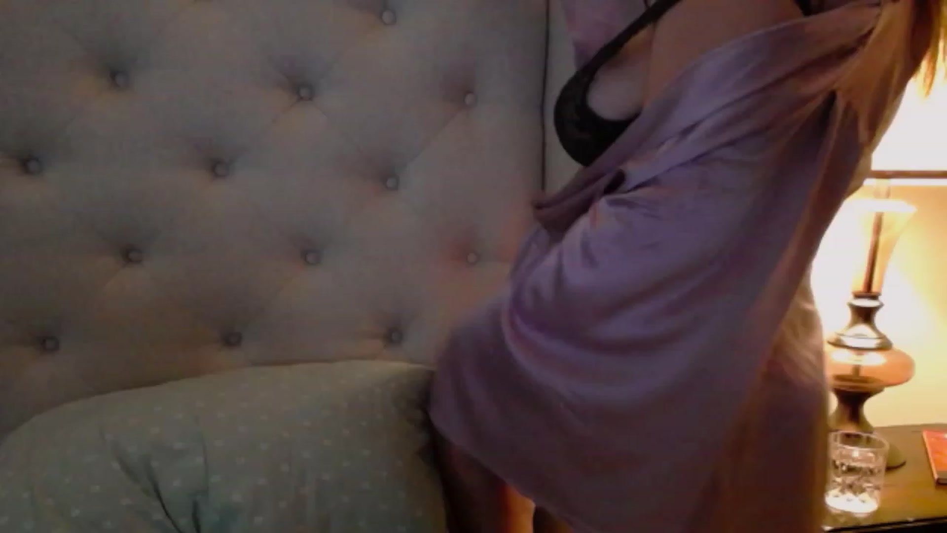 Gallery image thumbnail from J0llye's myfreecams stream on, 12/01/2023, 20:45 image 1 of 20
