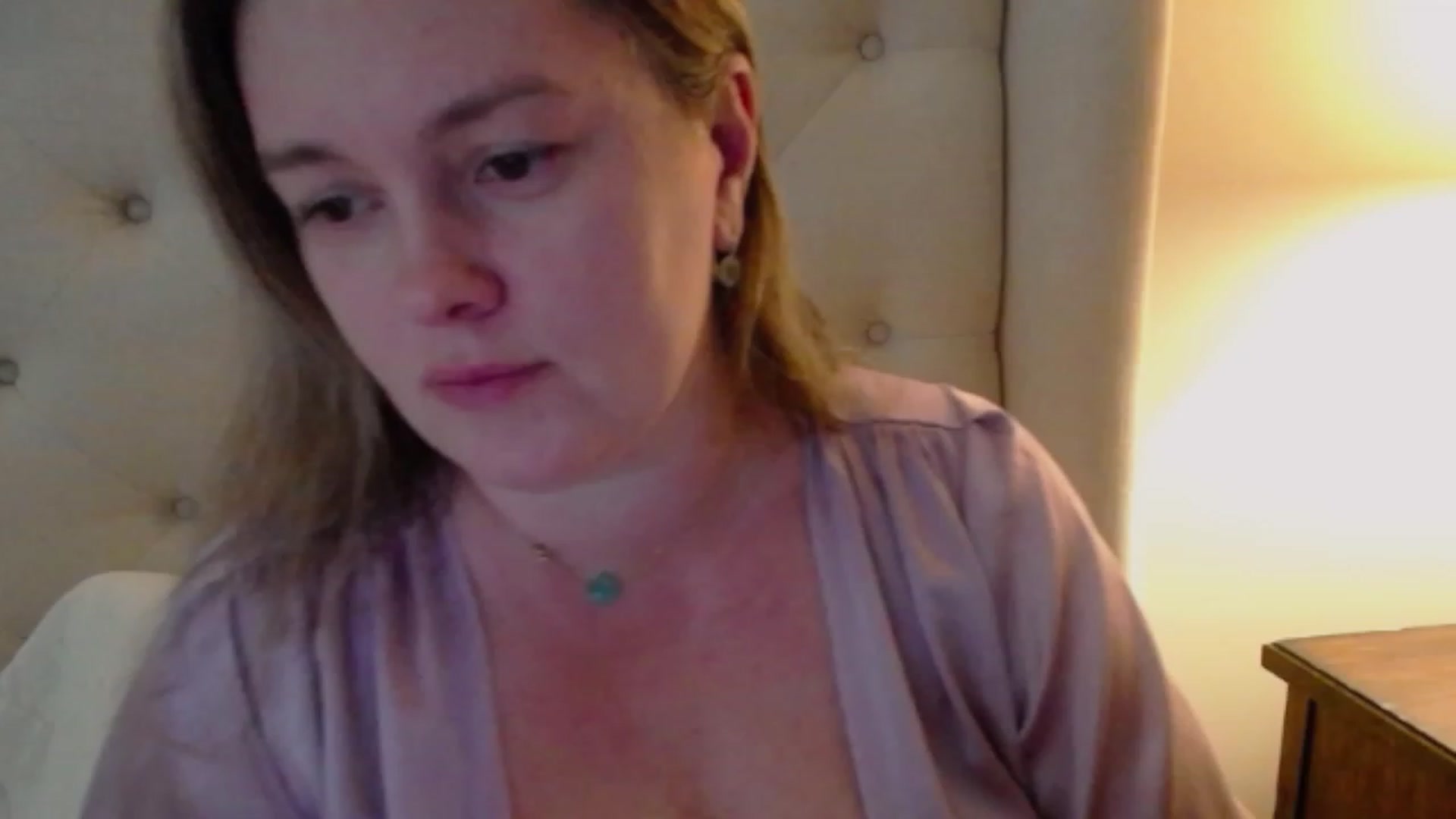 Gallery image thumbnail from J0llye's myfreecams stream on, 12/10/2023, 21:31 image 3 of 20