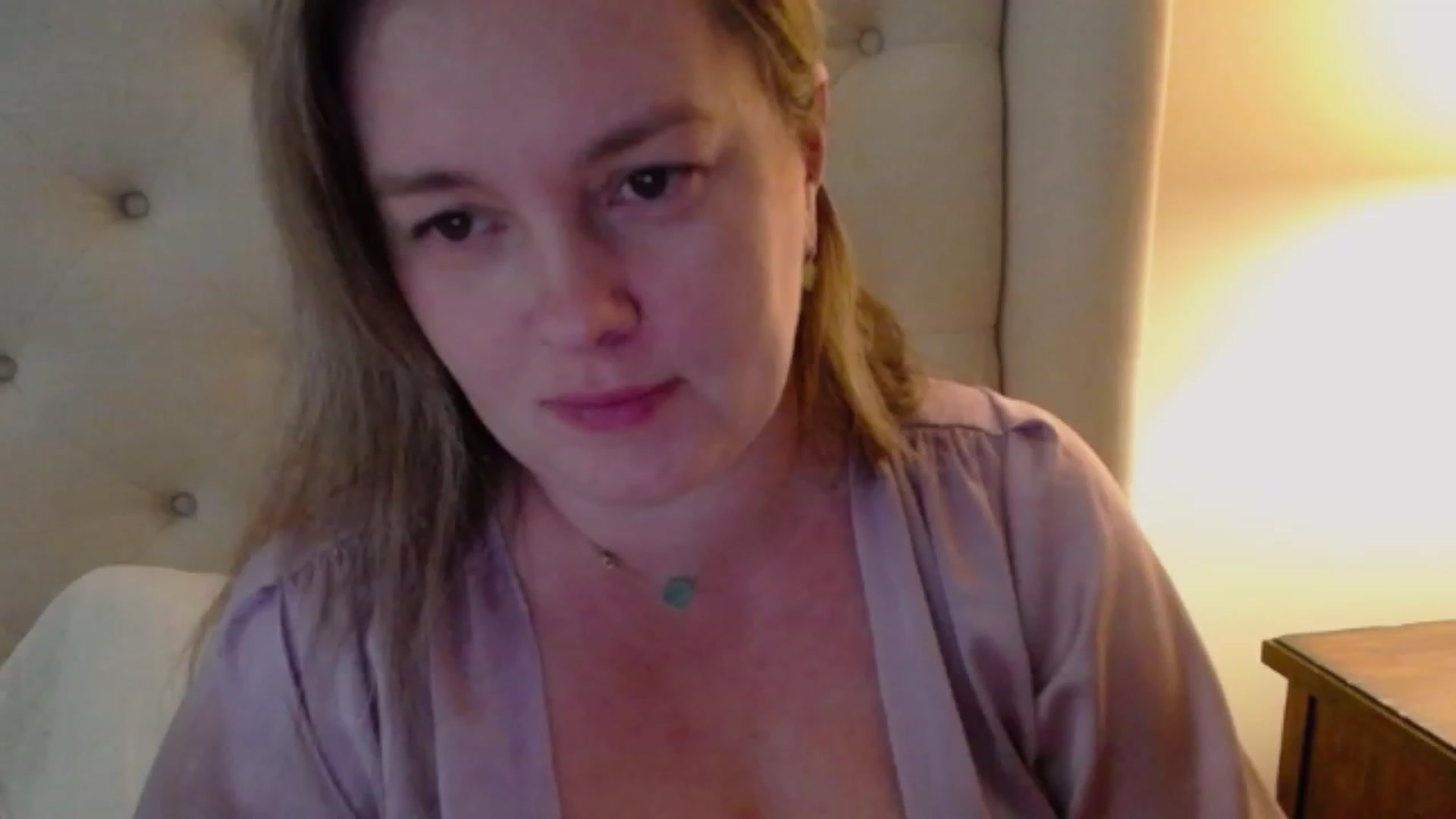 Gallery image thumbnail from J0llye's myfreecams stream on, 12/10/2023, 21:31 image 4 of 20