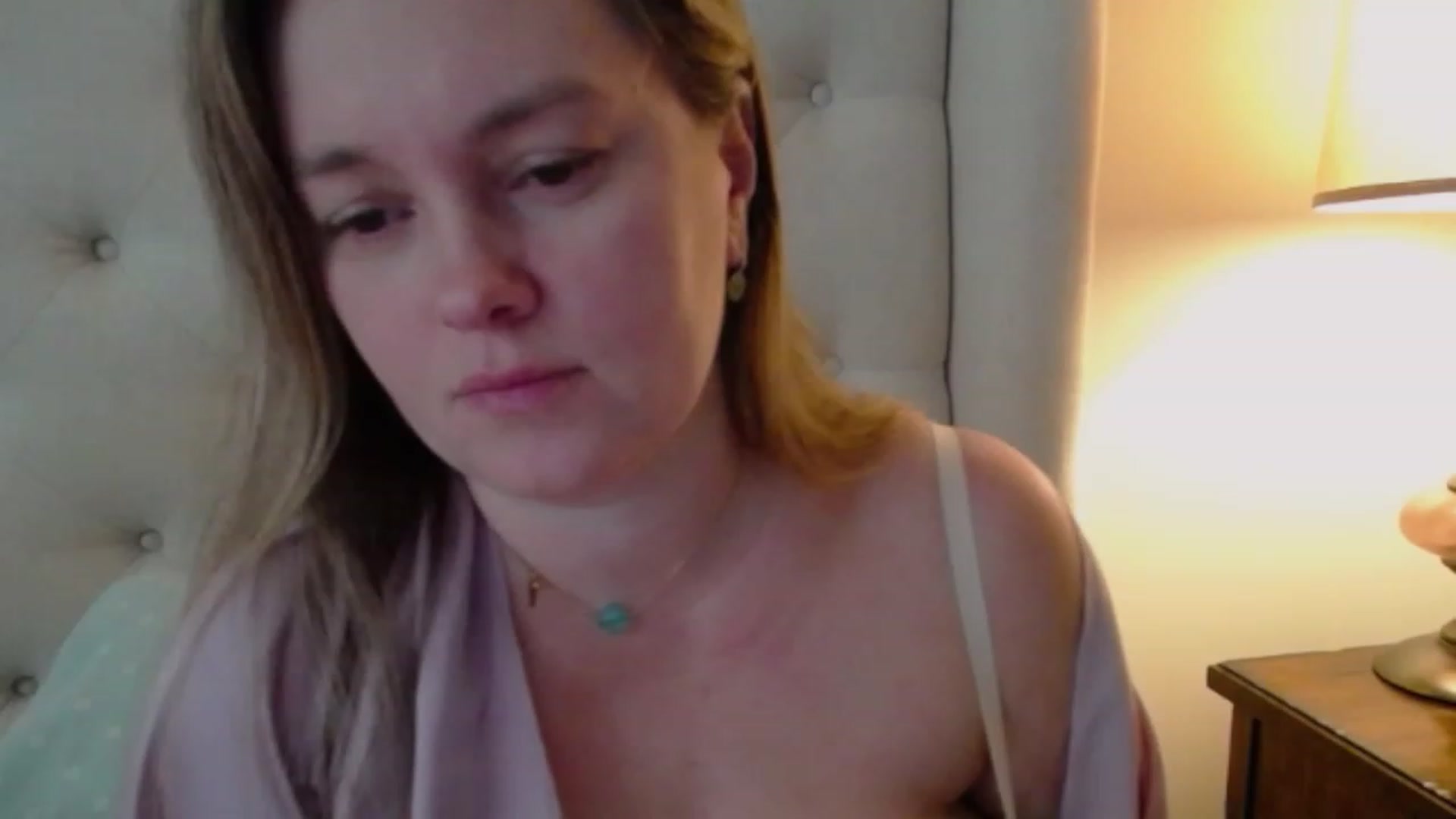 Gallery image thumbnail from J0llye's myfreecams stream on, 12/11/2023, 20:46 image 15 of 20