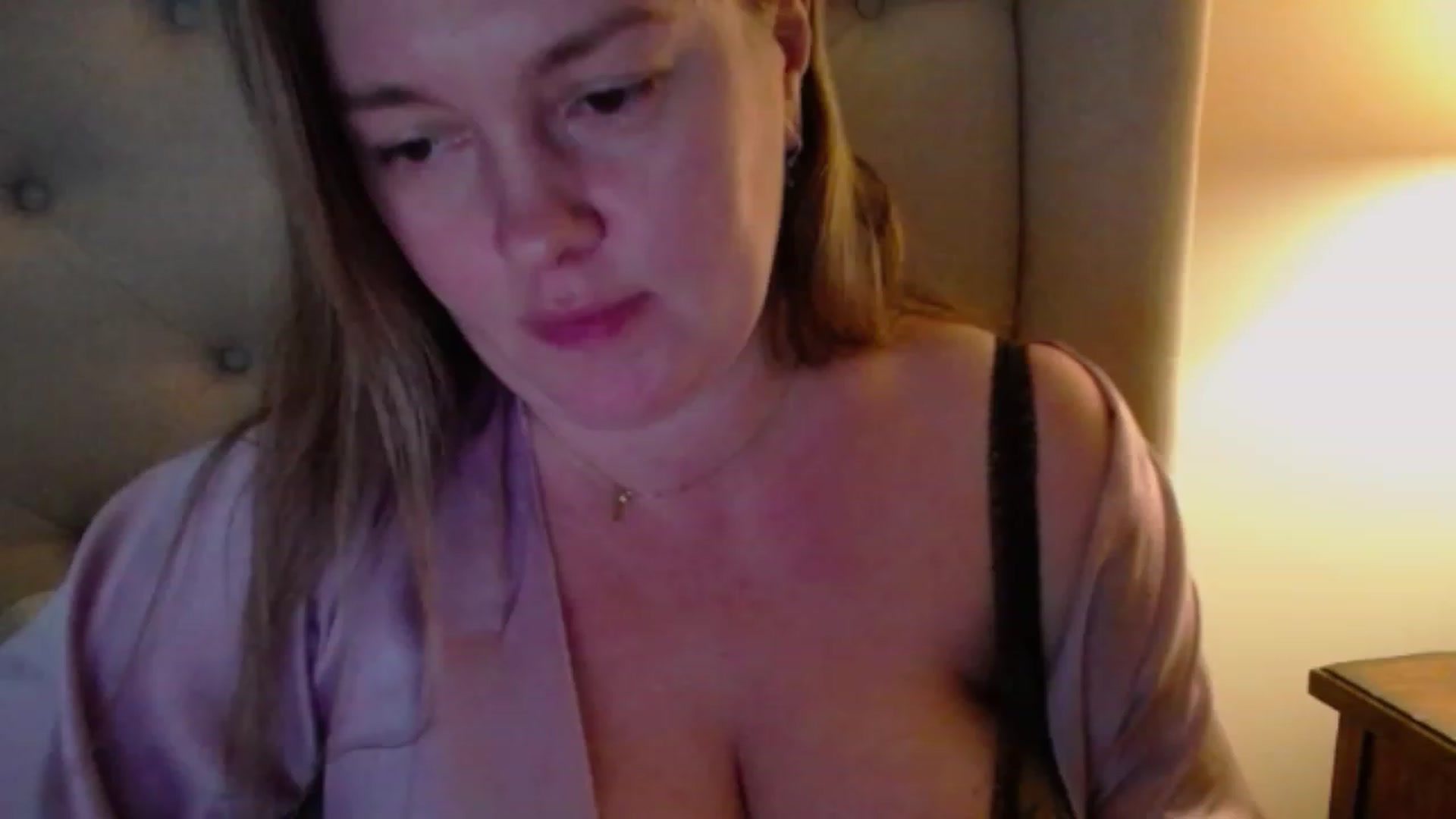Gallery image thumbnail from J0llye's myfreecams stream on, 12/12/2023, 20:50 image 13 of 20