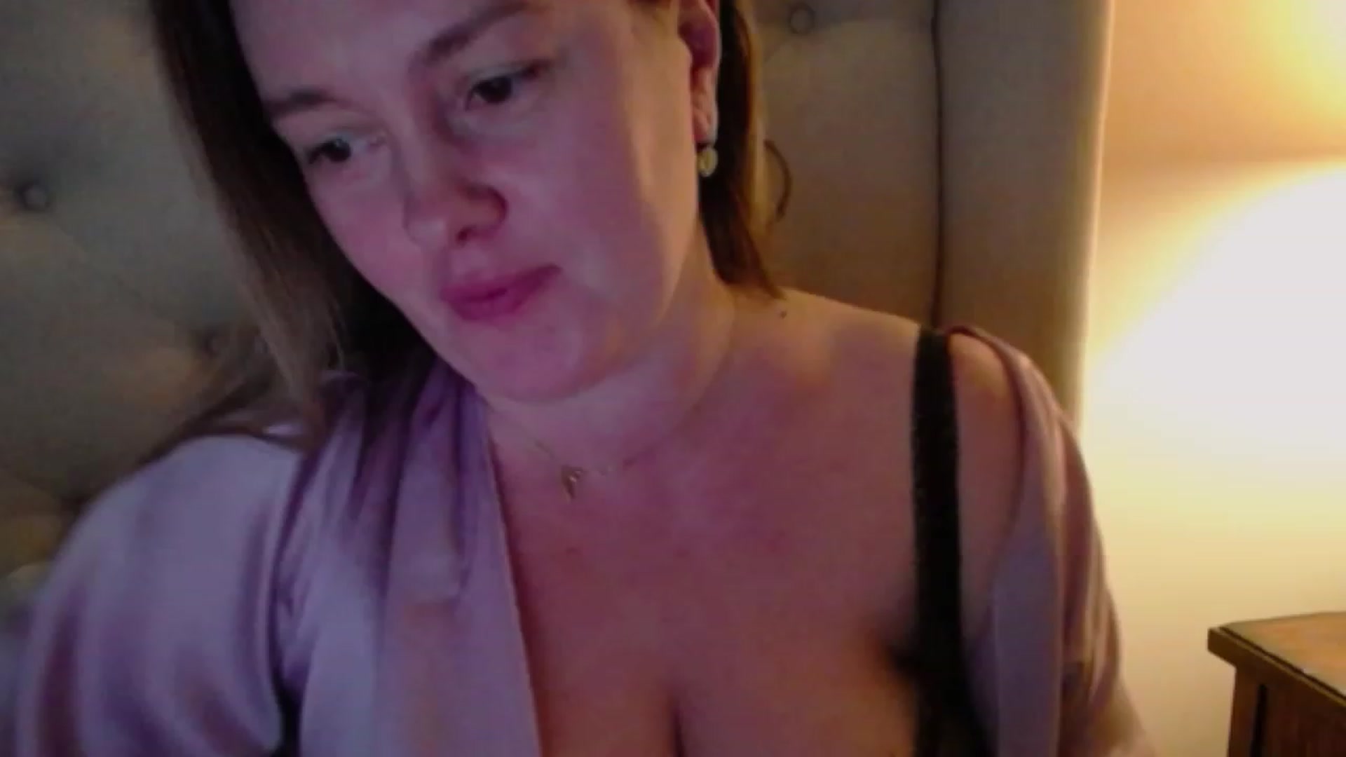 Gallery image thumbnail from J0llye's myfreecams stream on, 12/12/2023, 20:50 image 9 of 20