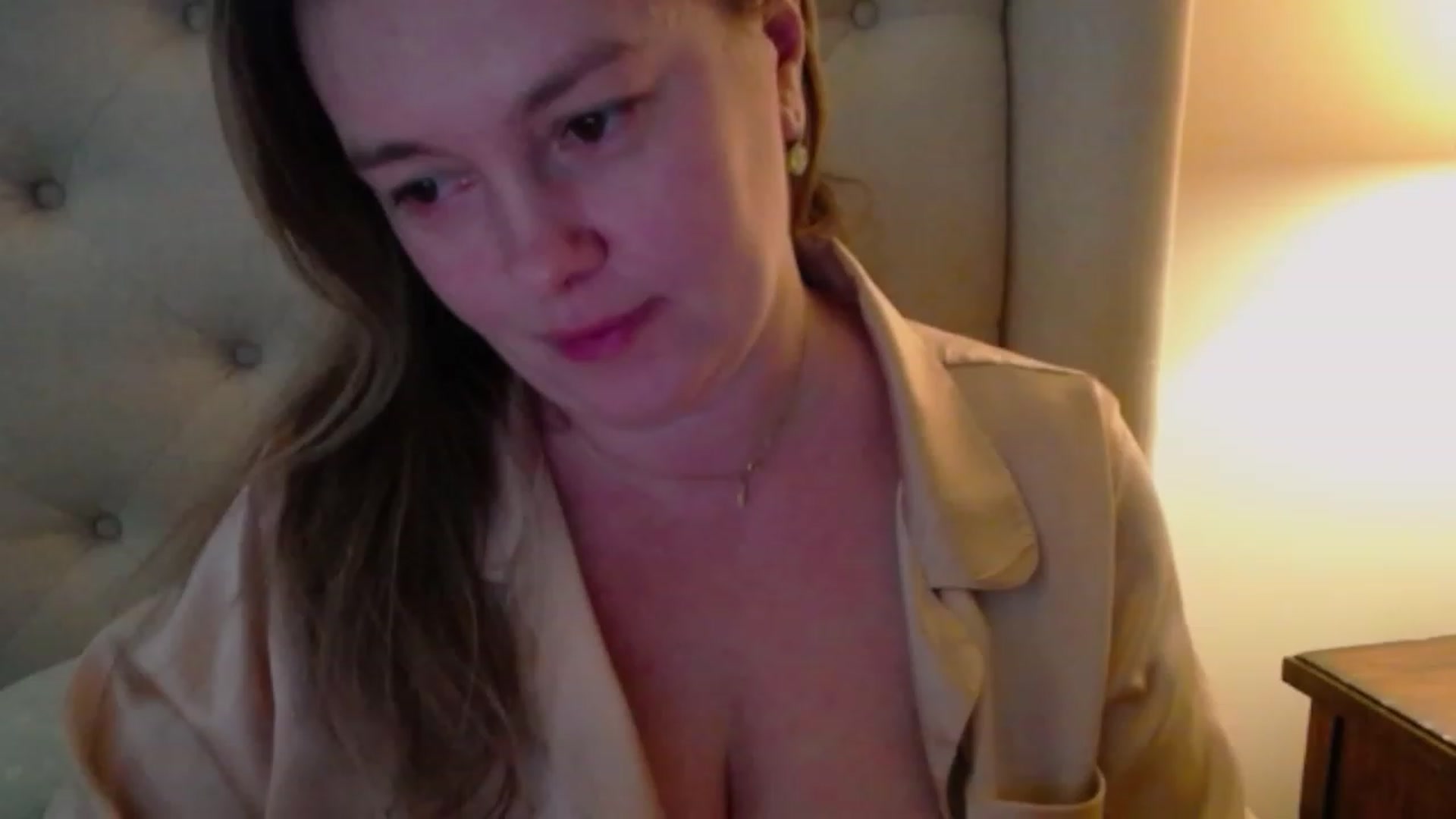 Gallery image thumbnail from J0llye's myfreecams stream on, 12/14/2023, 17:26 image 17 of 20