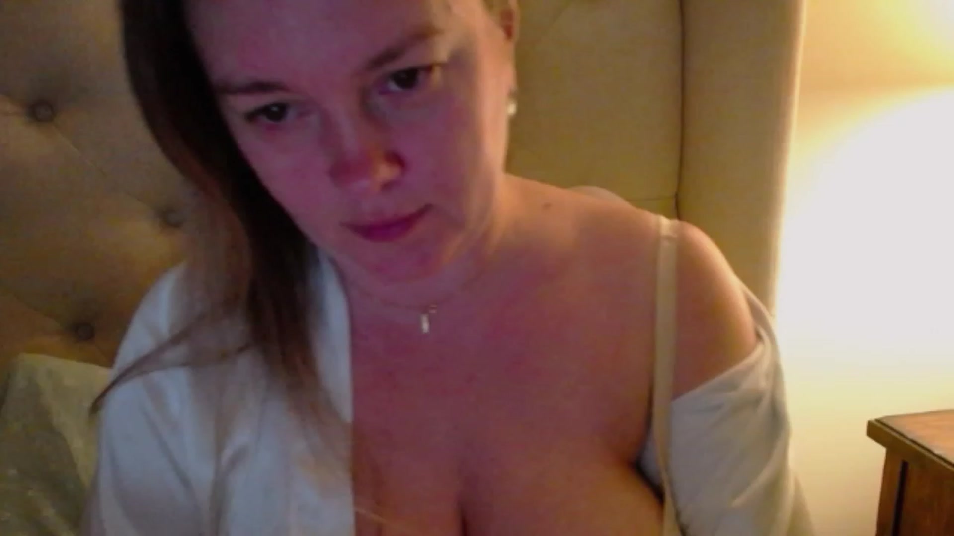 Gallery image thumbnail from J0llye's myfreecams stream on, 12/15/2023, 04:25 image 20 of 20