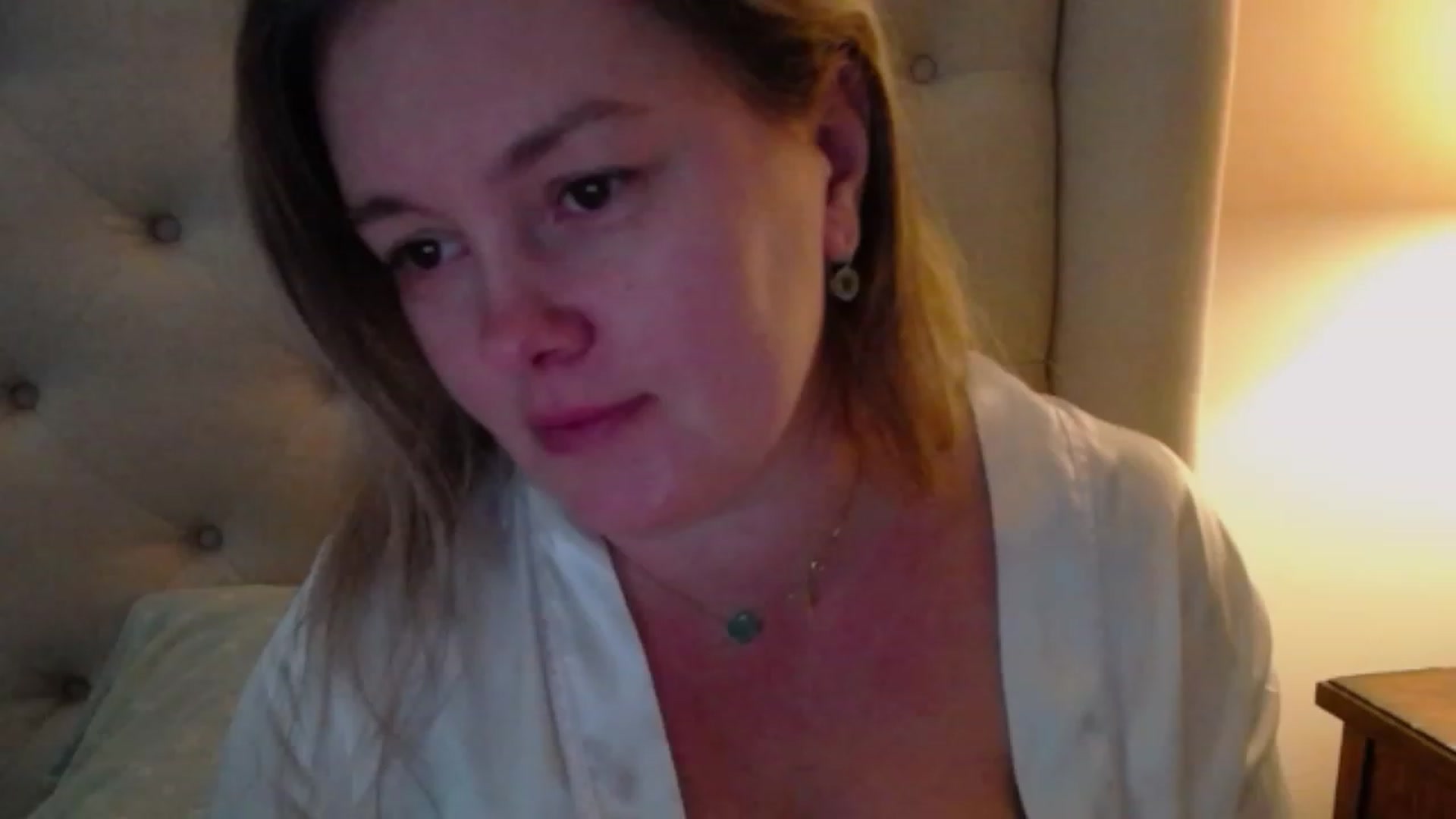 Gallery image thumbnail from J0llye's myfreecams stream on, 12/15/2023, 20:20 image 8 of 20